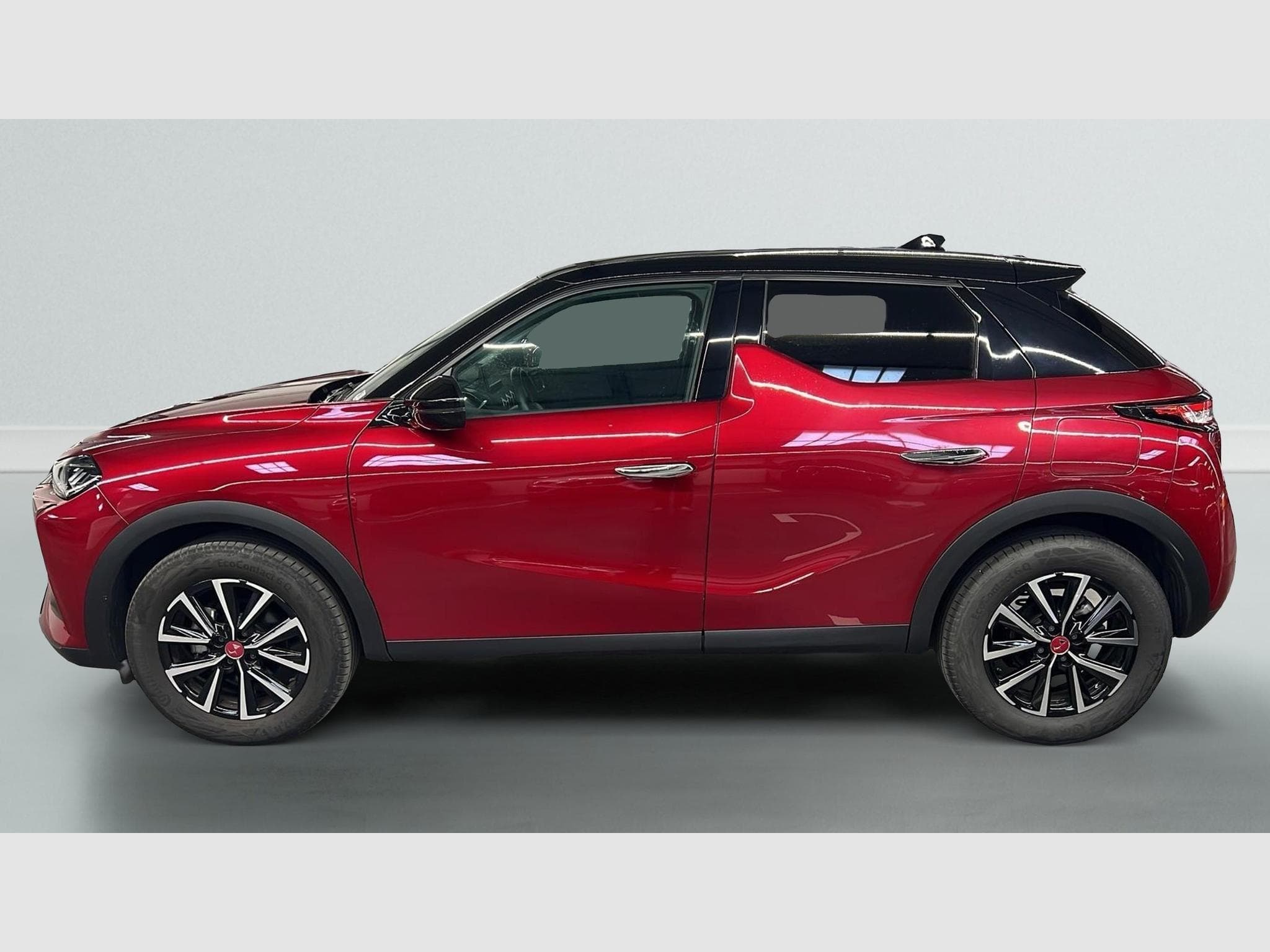 DS Automobiles DS3 PureTech 100 BVM6 Performance Line (2024) - Foto 4