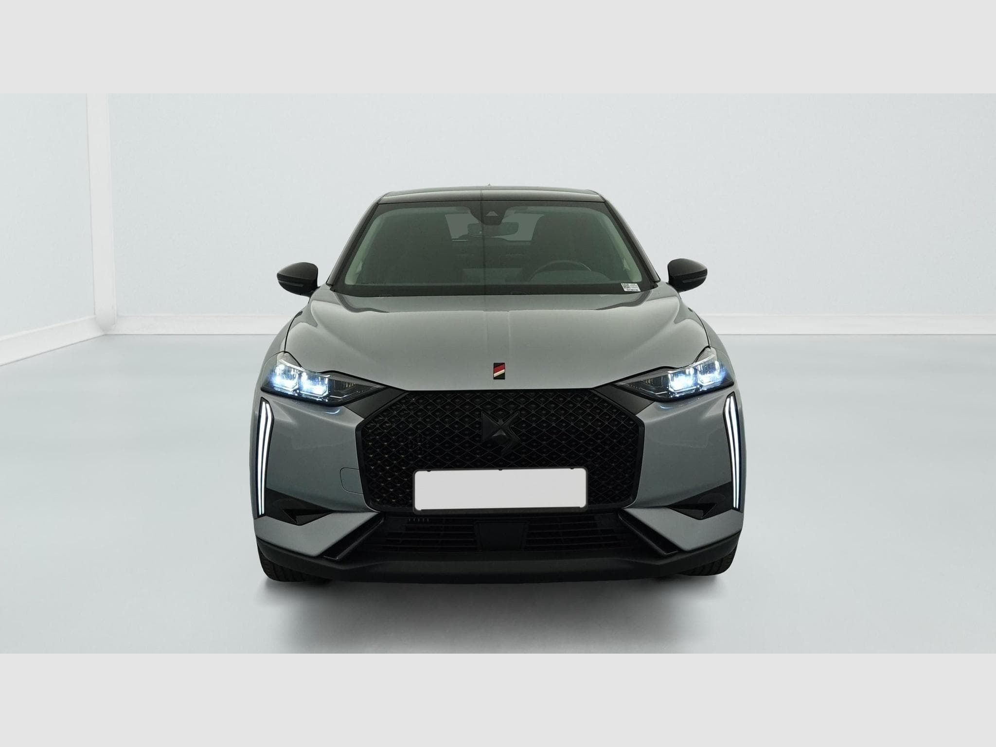 DS Automobiles DS3 PureTech 100 BVM6 Performance Line (2024) - Foto 2
