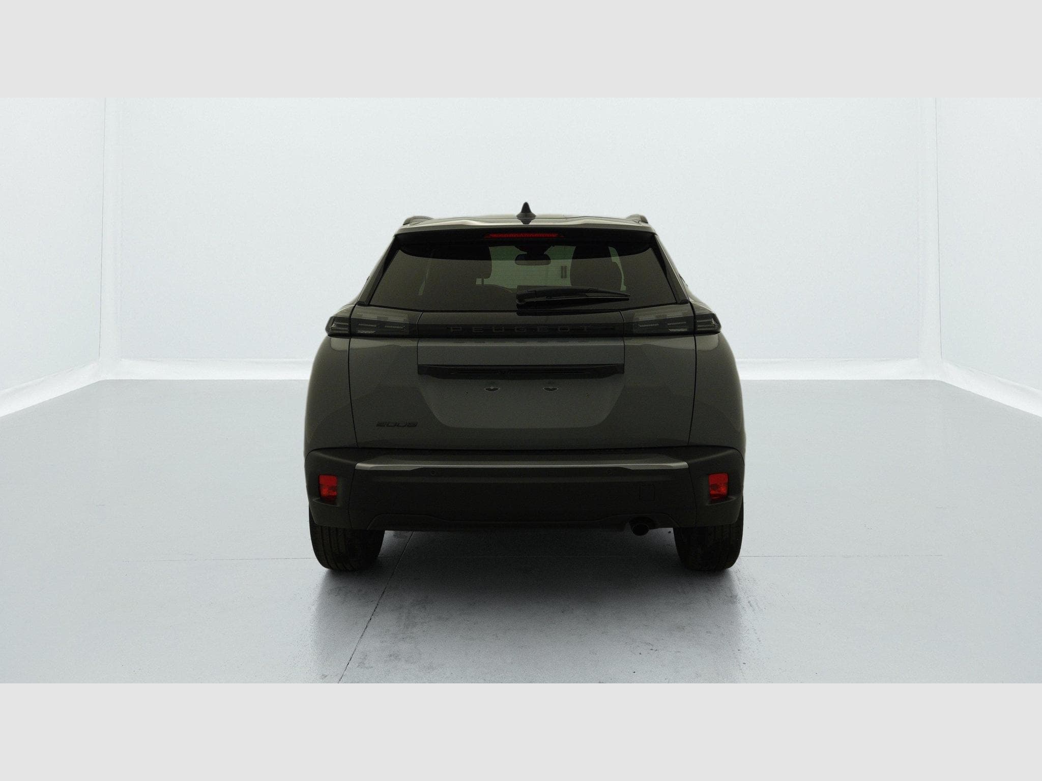 Peugeot 2008 PureTech 100 S&S BVM6 Allure (2024) - Foto 10