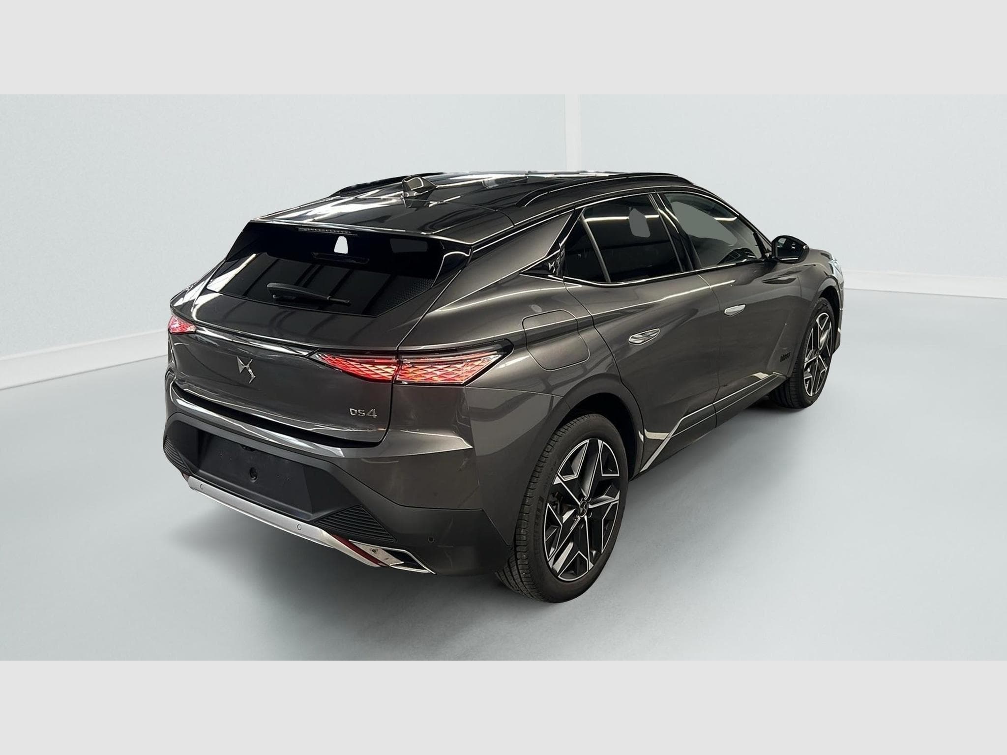 DS Automobiles DS4 PureTech 130 EAT8 Cross Opera (2023) - Foto 7