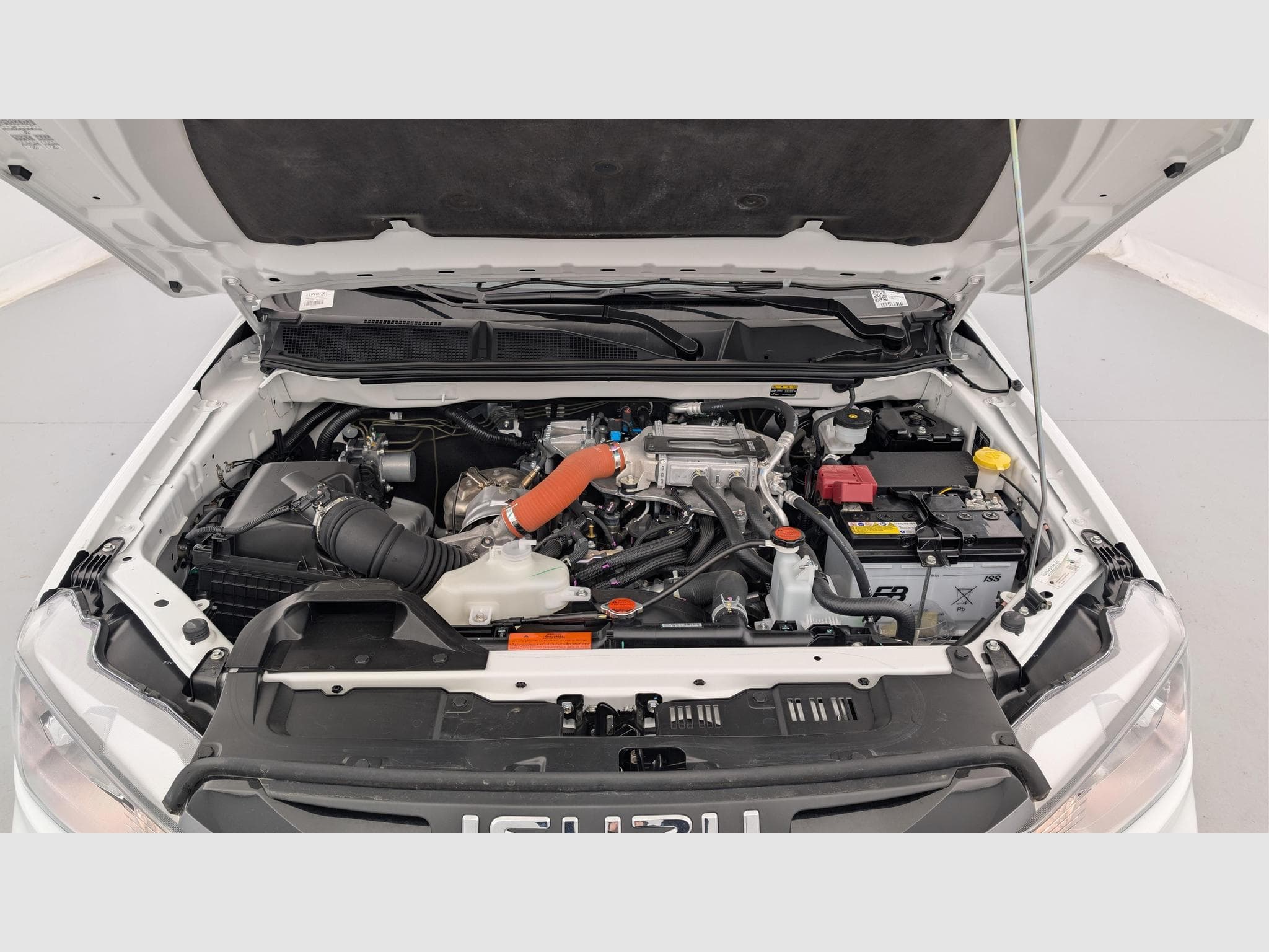 Isuzu D-MAX N60 SPACE CAB 1.9 164 CH 4X4 BVA BB (2024) - Foto 18