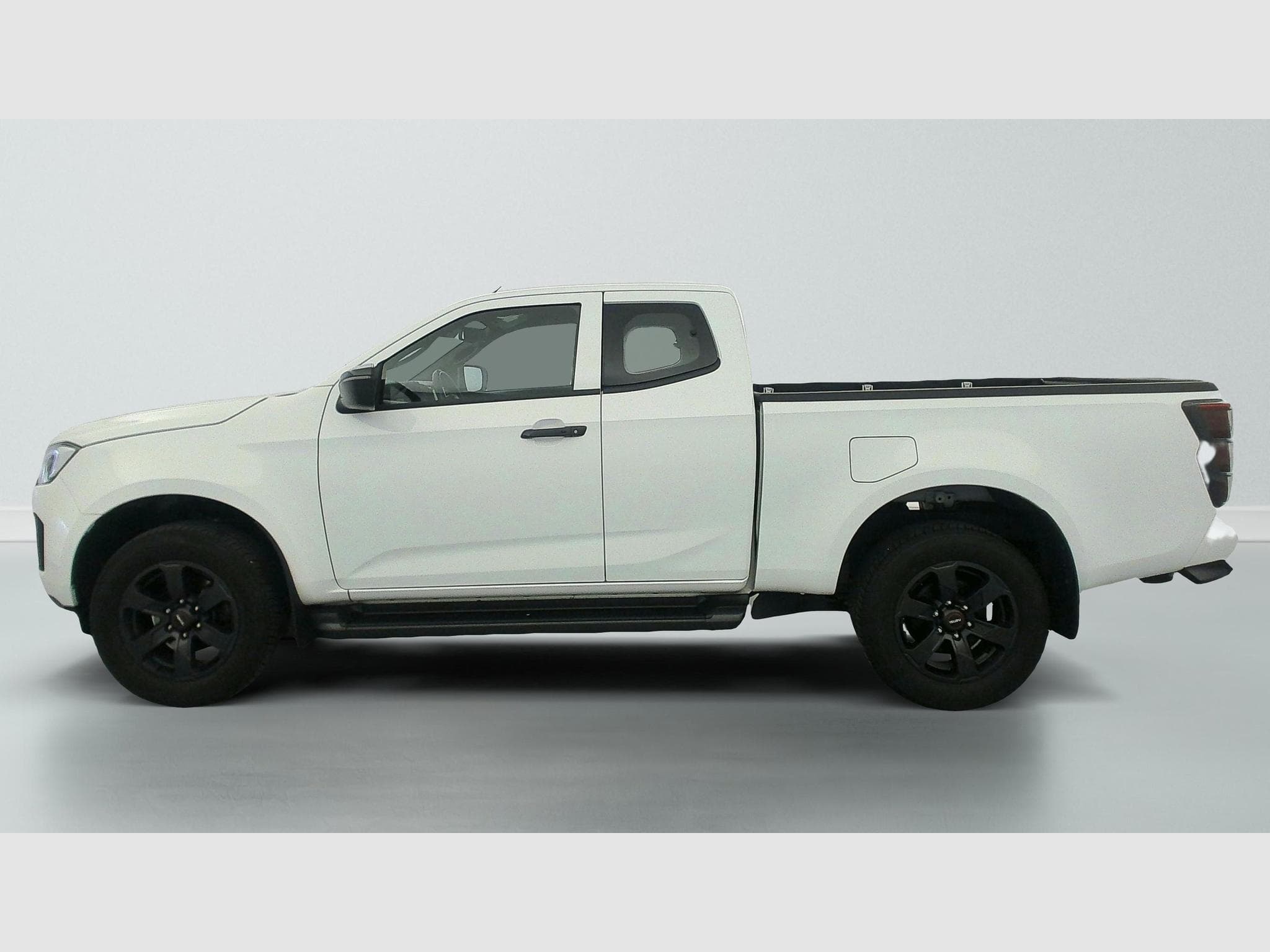 Isuzu D-MAX 1.9 4X4 SPACE CAB N60 NSPORT MT (2024) - Photo 4