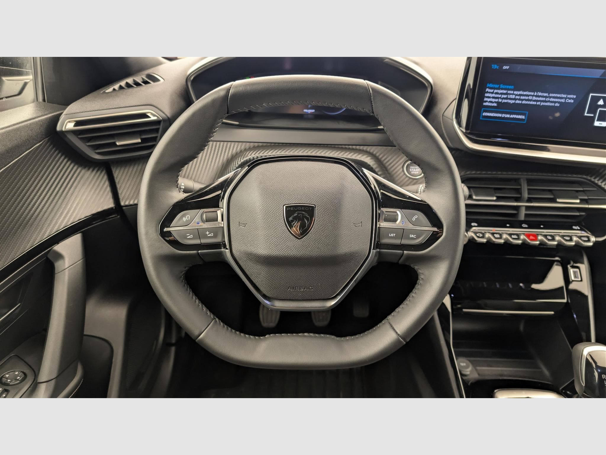 Peugeot 2008 100 S&S BVM6 Allure (2025) - Photo 14