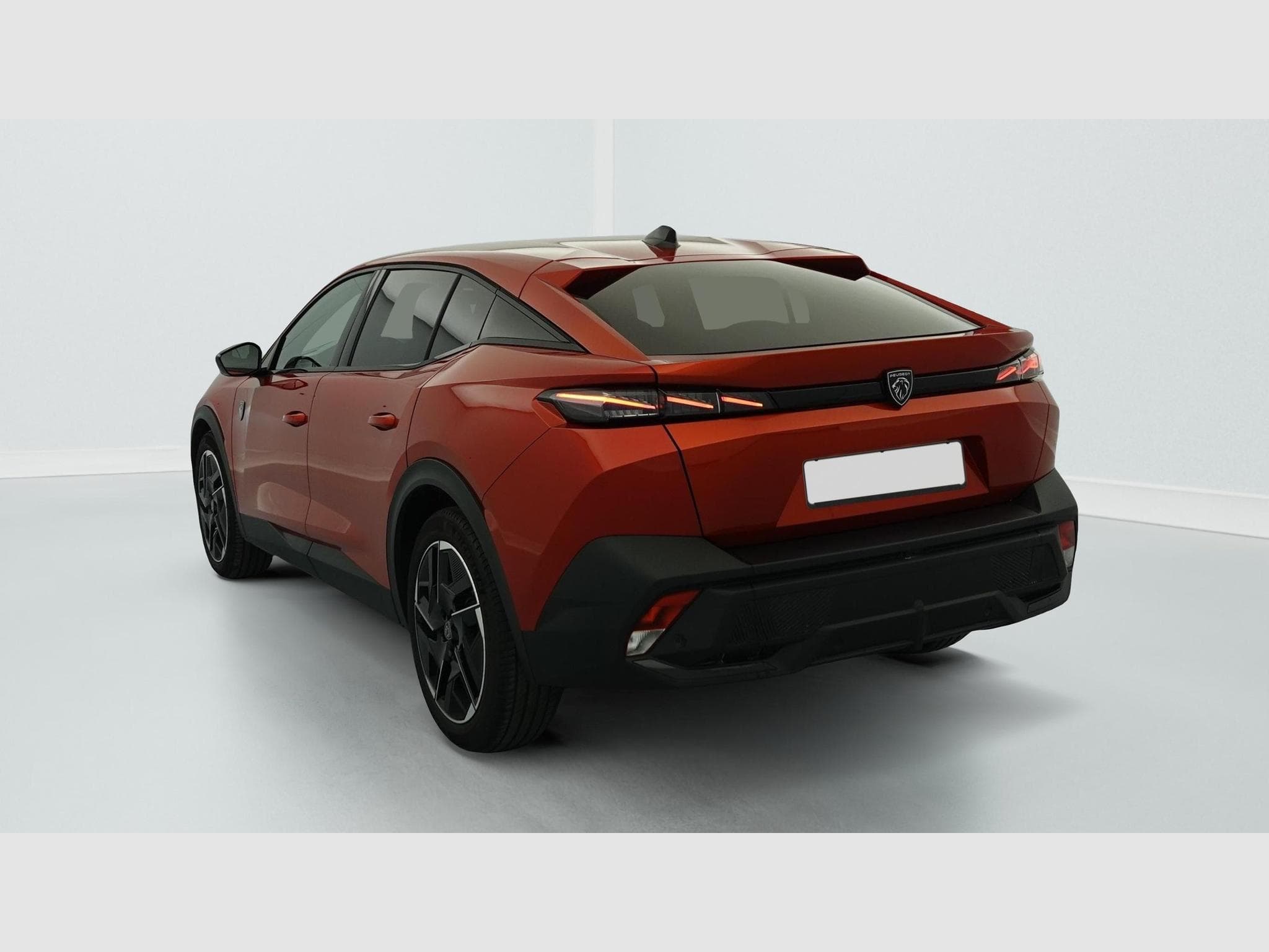 Peugeot 408 Hybrid 145 e-DCS6 GT (2025) - Photo 5