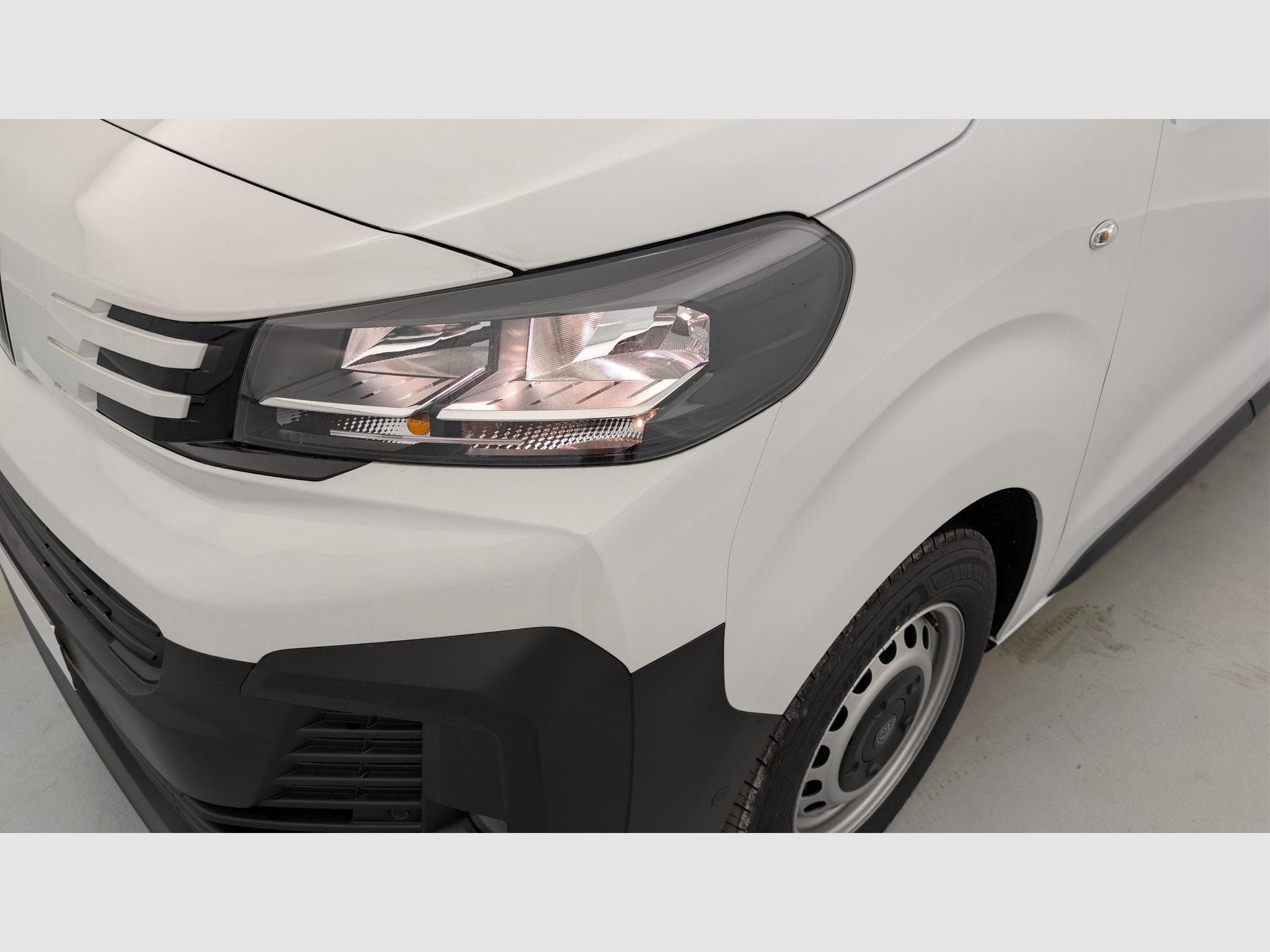 Peugeot Expert Fourgon M BLUEHDI 120 S&S BVM6 (2025) - Photo 20