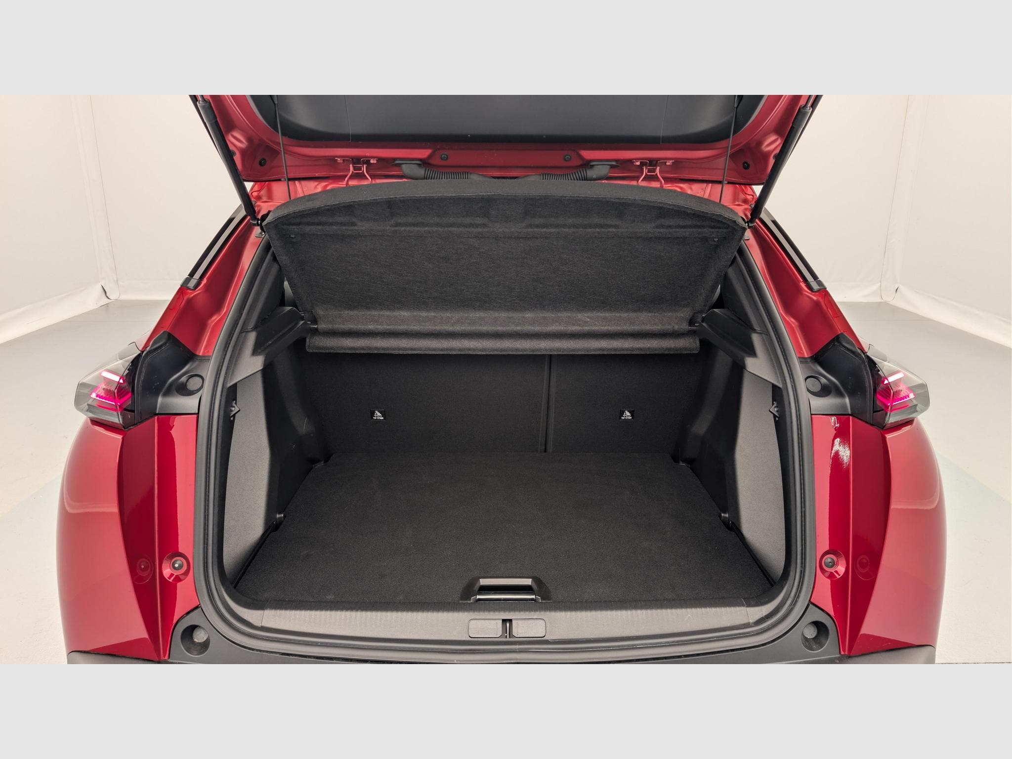 Peugeot 2008 100 S&S BVM6 Allure (2025) - Photo 11