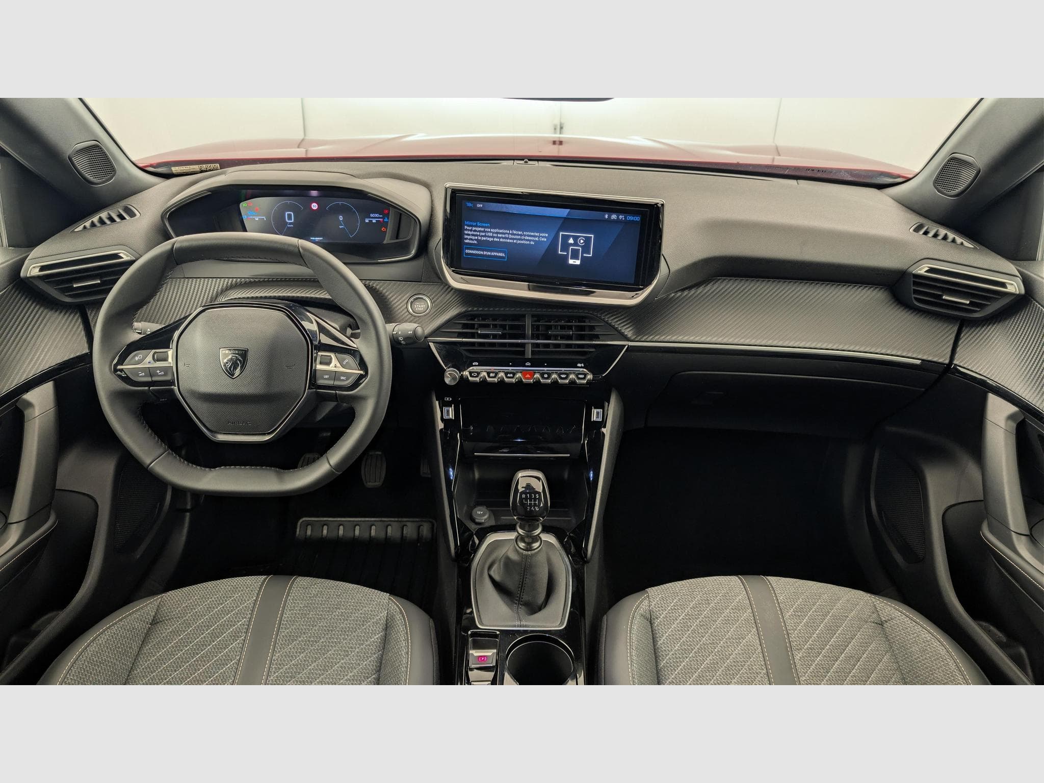Peugeot 2008 100 S&S BVM6 Allure (2025) - Photo 13