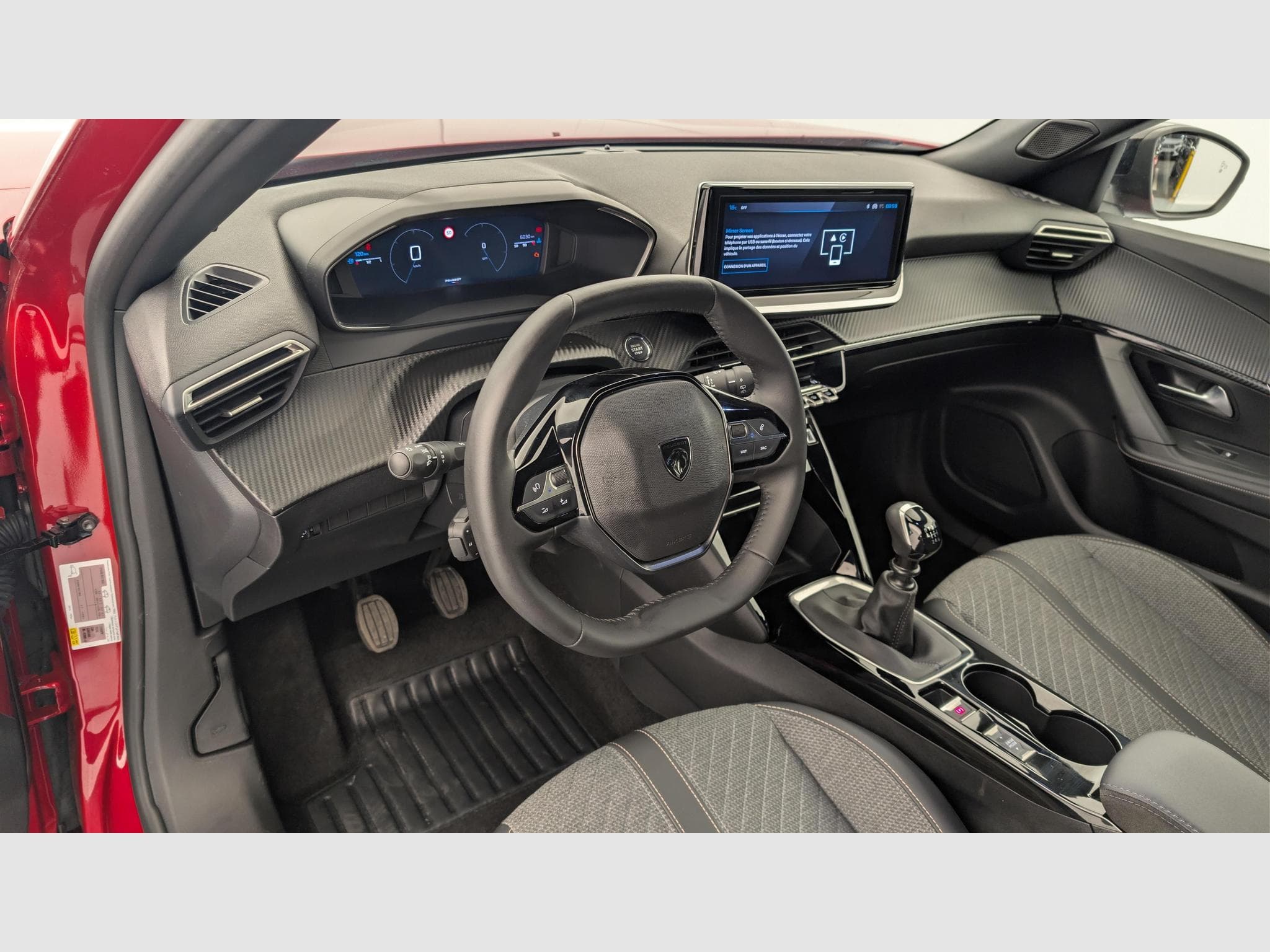 Peugeot 2008 100 S&S BVM6 Allure (2025) - Photo 15