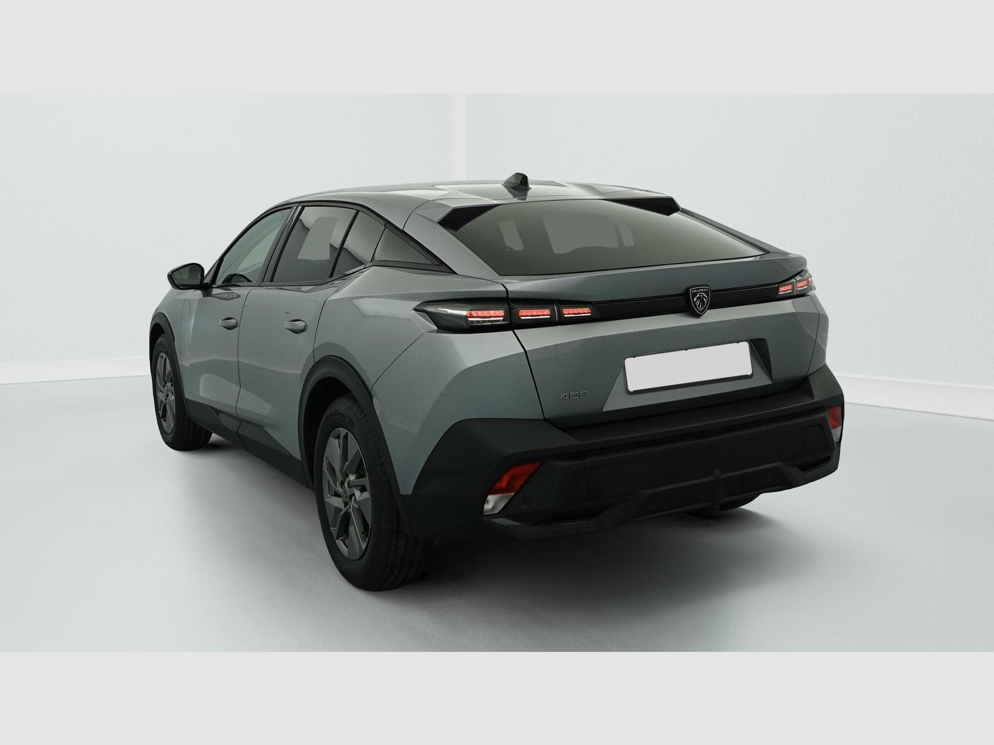 Peugeot 408 Hybrid 136 e-DCS6 Allure (2024) - Photo 5