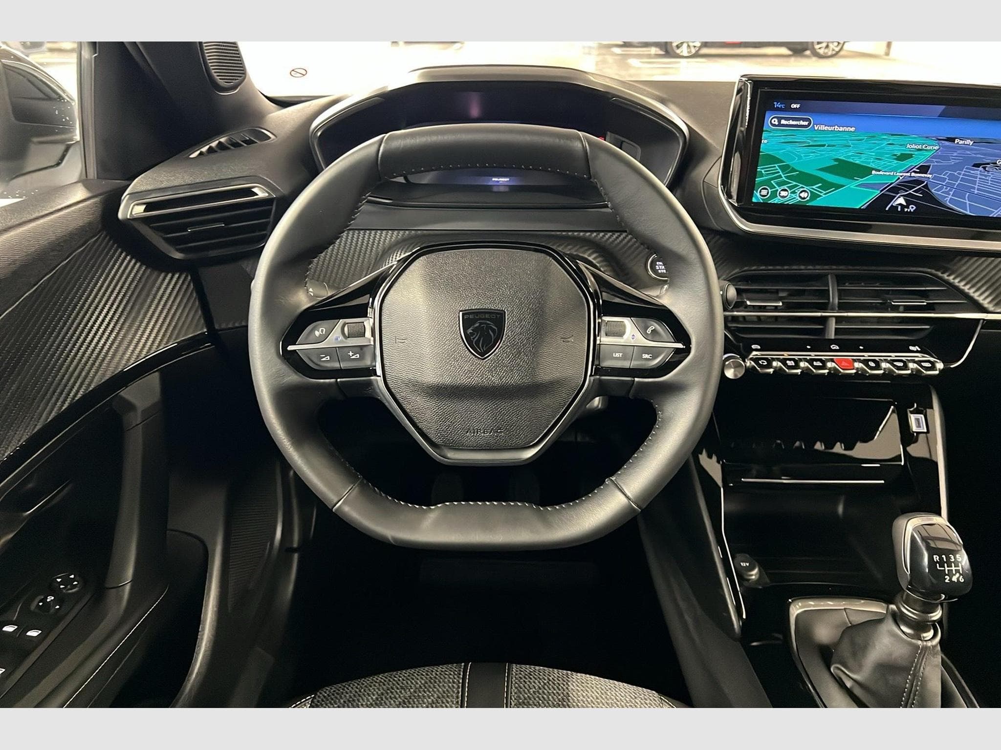 Peugeot 2008 100 S&S BVM6 Allure (2025) - Photo 13