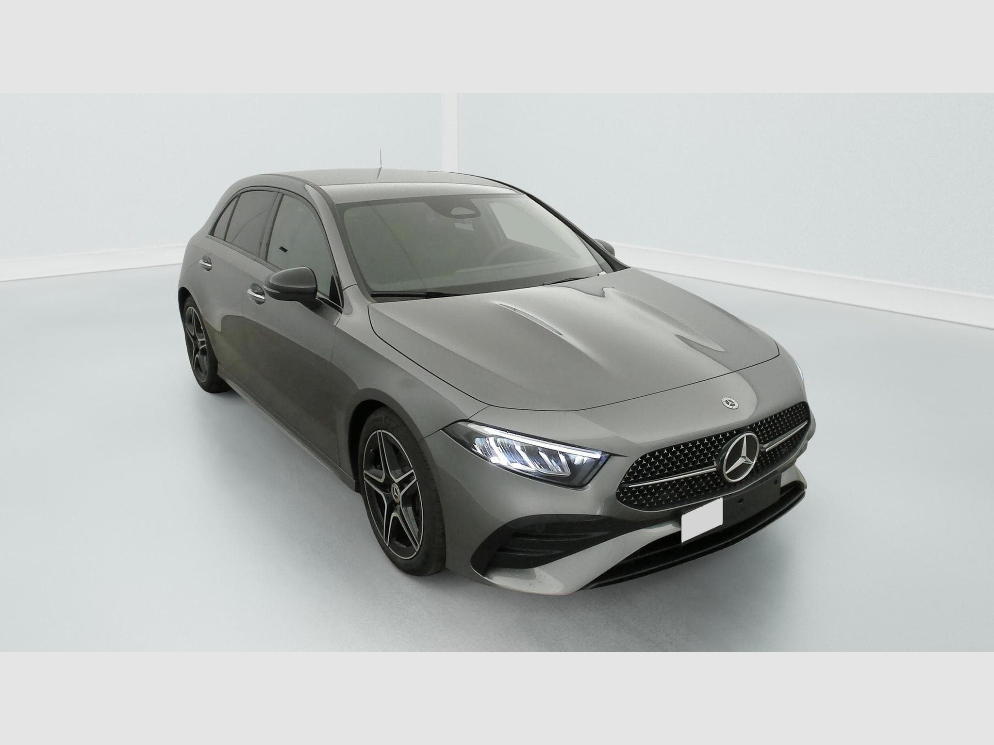 Mercedes CLASSE A 200 d 8G-DCT AMG Line (2025) - Photo 1