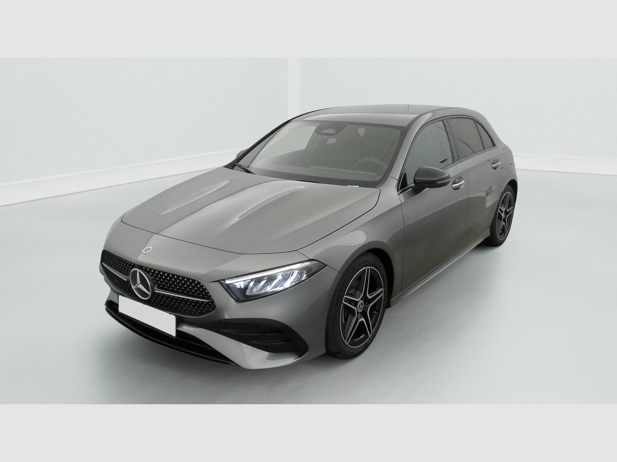 Mercedes CLASSE A 200 d 8G-DCT AMG Line (2025) - Photo 3