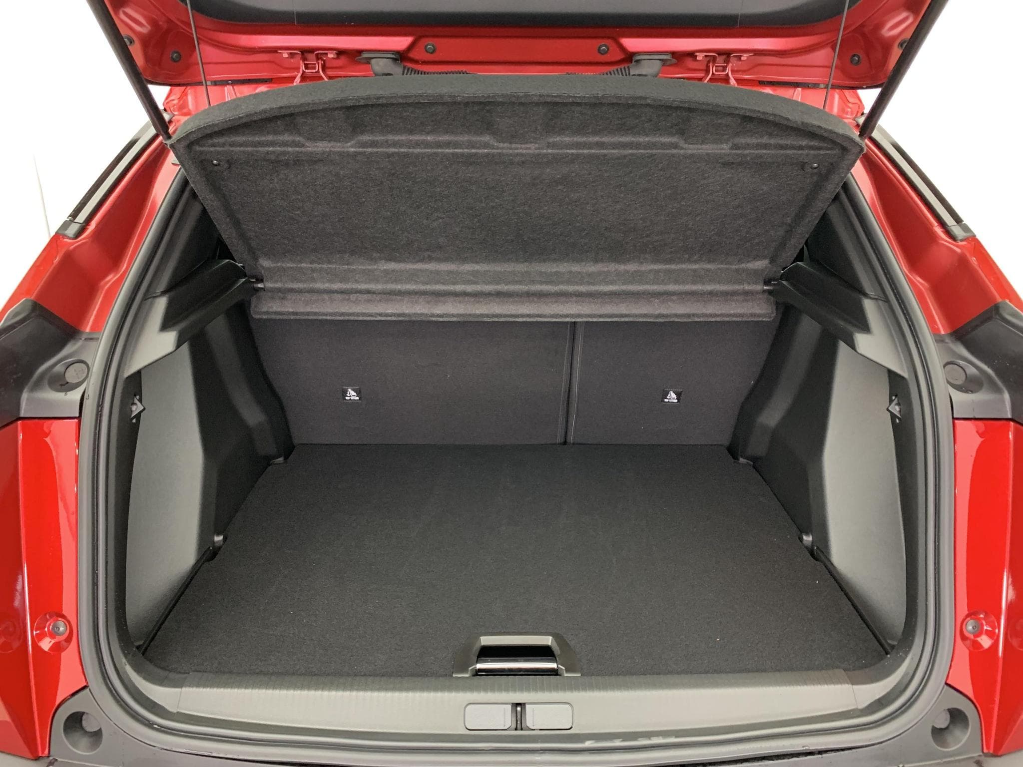 Peugeot 2008 100 S&S BVM6 Allure (2025) - Photo 11