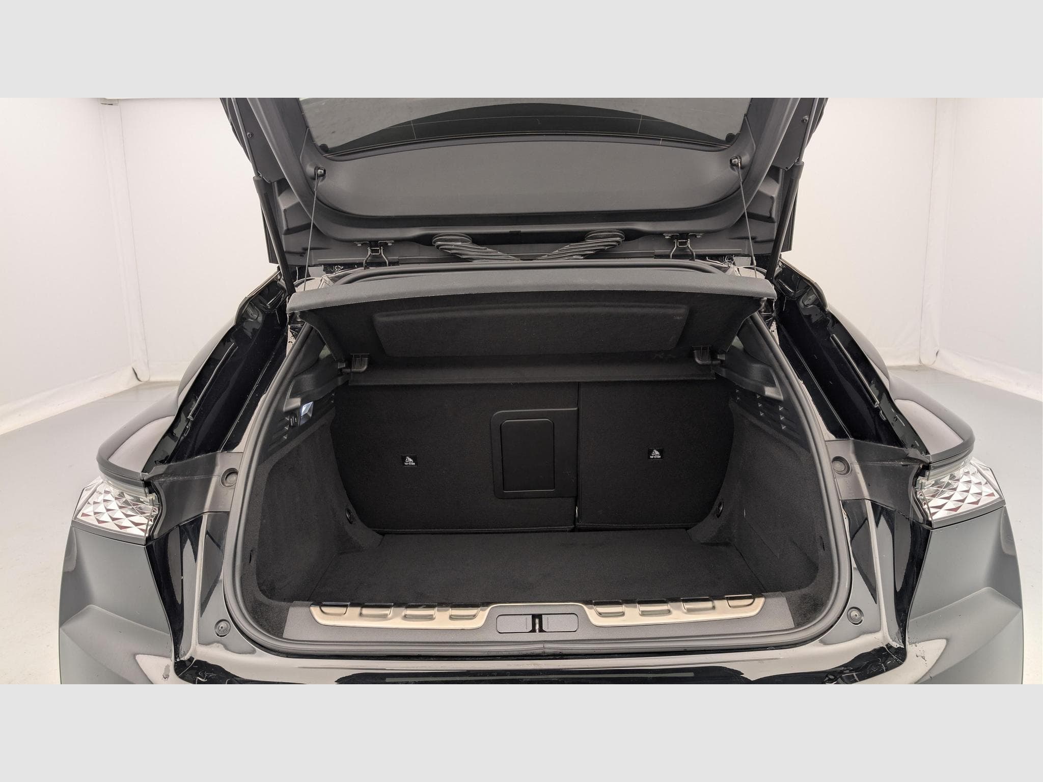 DS Automobiles DS4 PureTech 130 EAT8 Rivoli (2022) - Photo 11