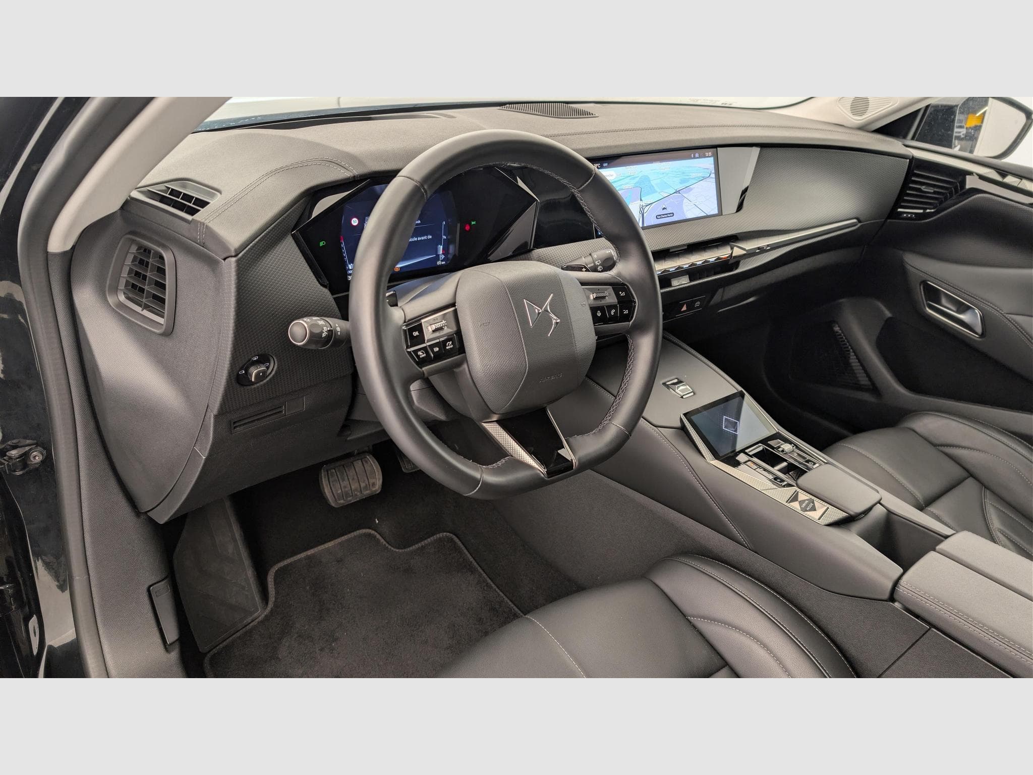 DS Automobiles DS4 PureTech 130 EAT8 Rivoli (2022) - Photo 15