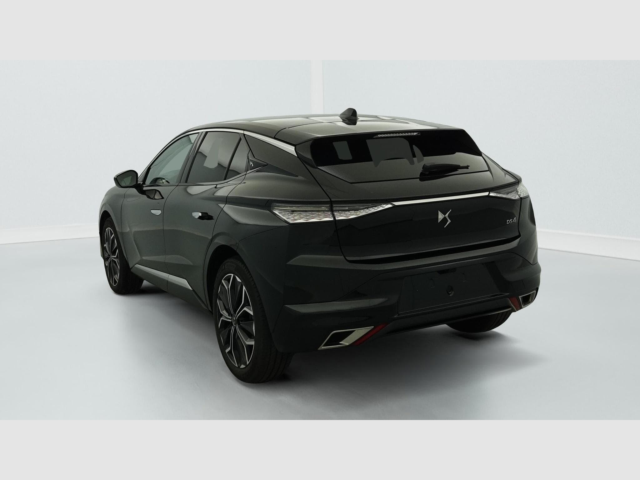 DS Automobiles DS4 PureTech 130 EAT8 Rivoli (2022) - Photo 5