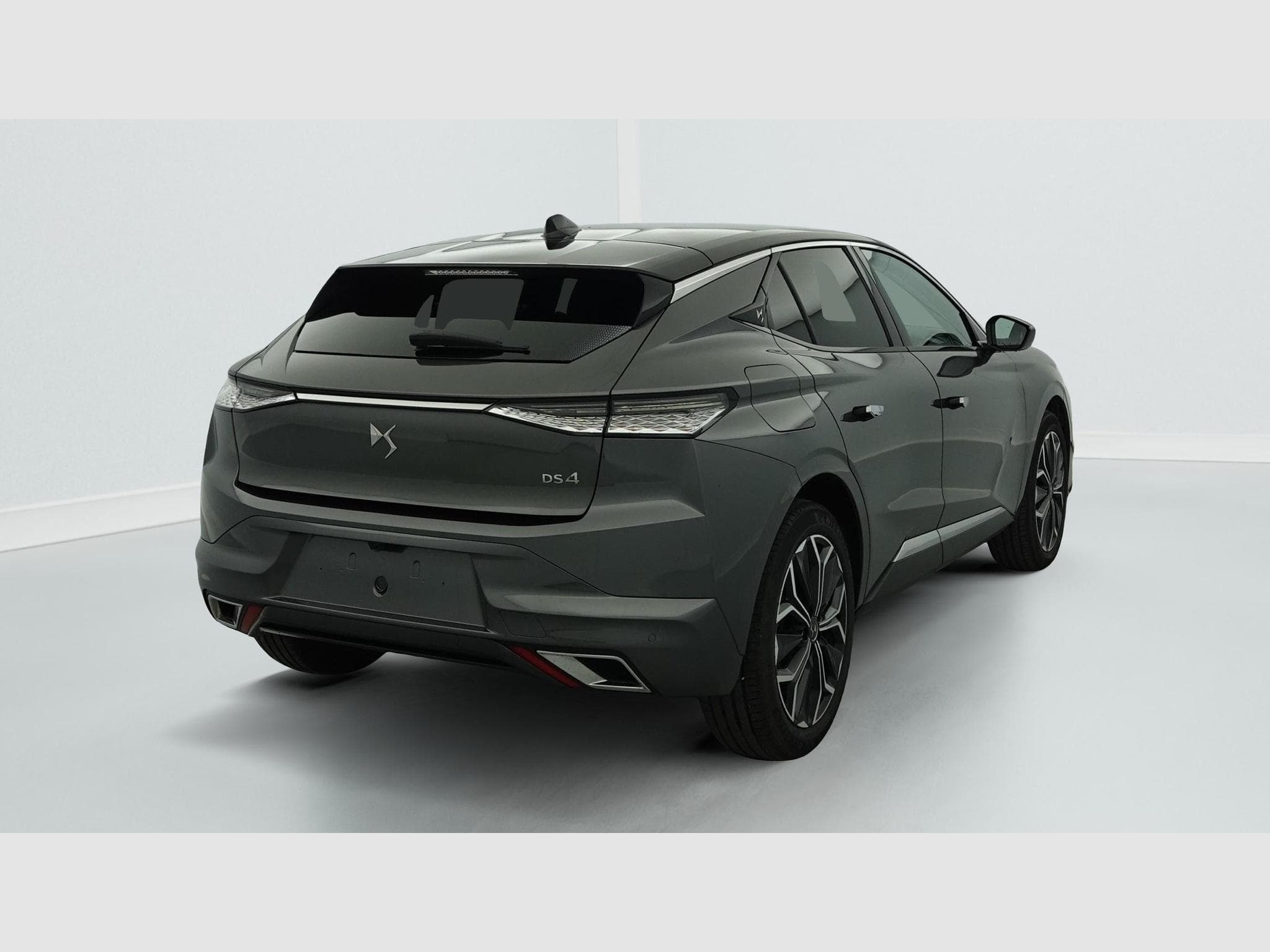 DS Automobiles DS4 PureTech 130 EAT8 Rivoli (2024) - Photo 7