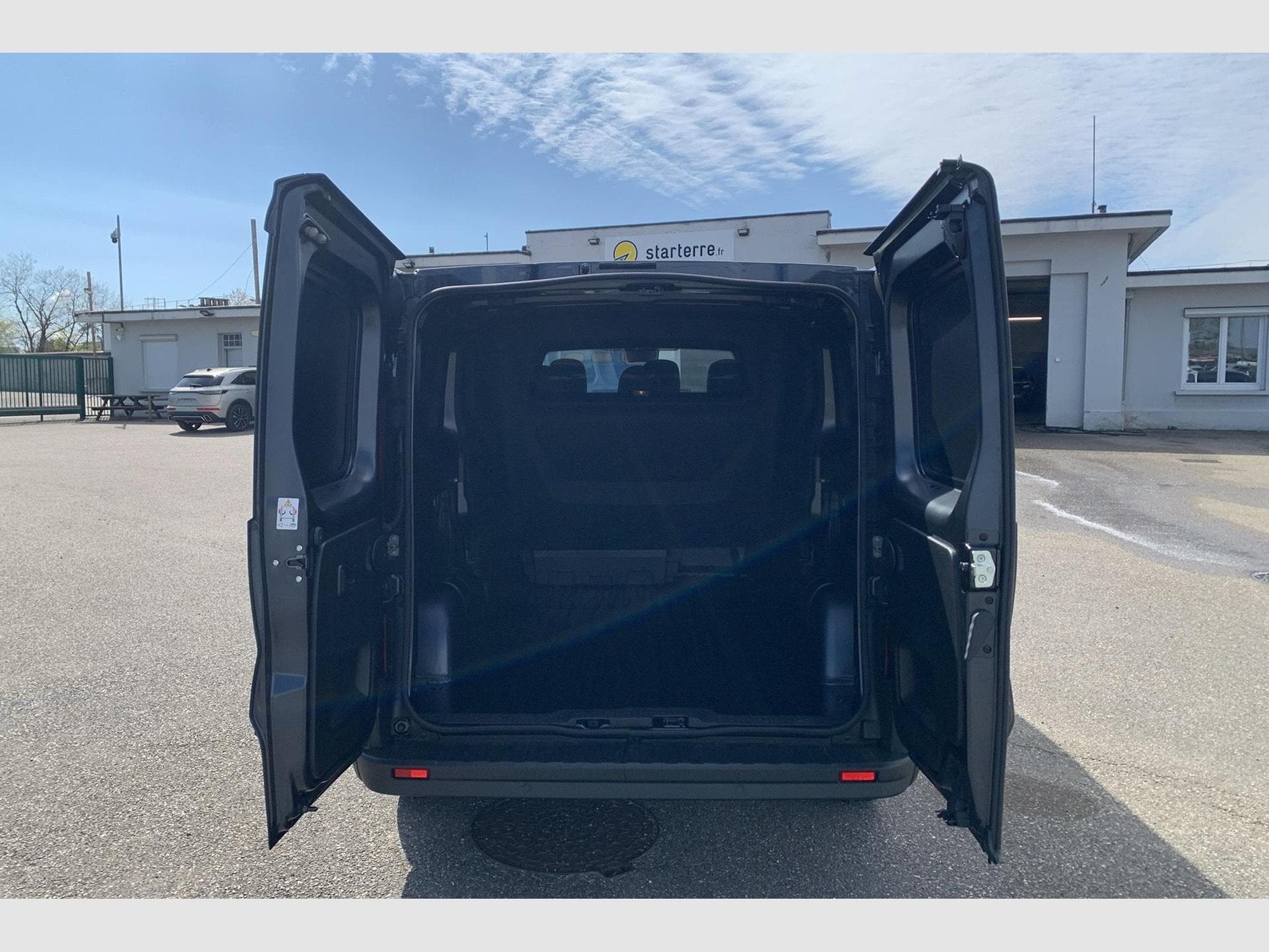 Renault TRAFIC CABINE APPROF L2H1 3T BLUE DCI 150 AUTO ADVANCE (2025) - Photo 11