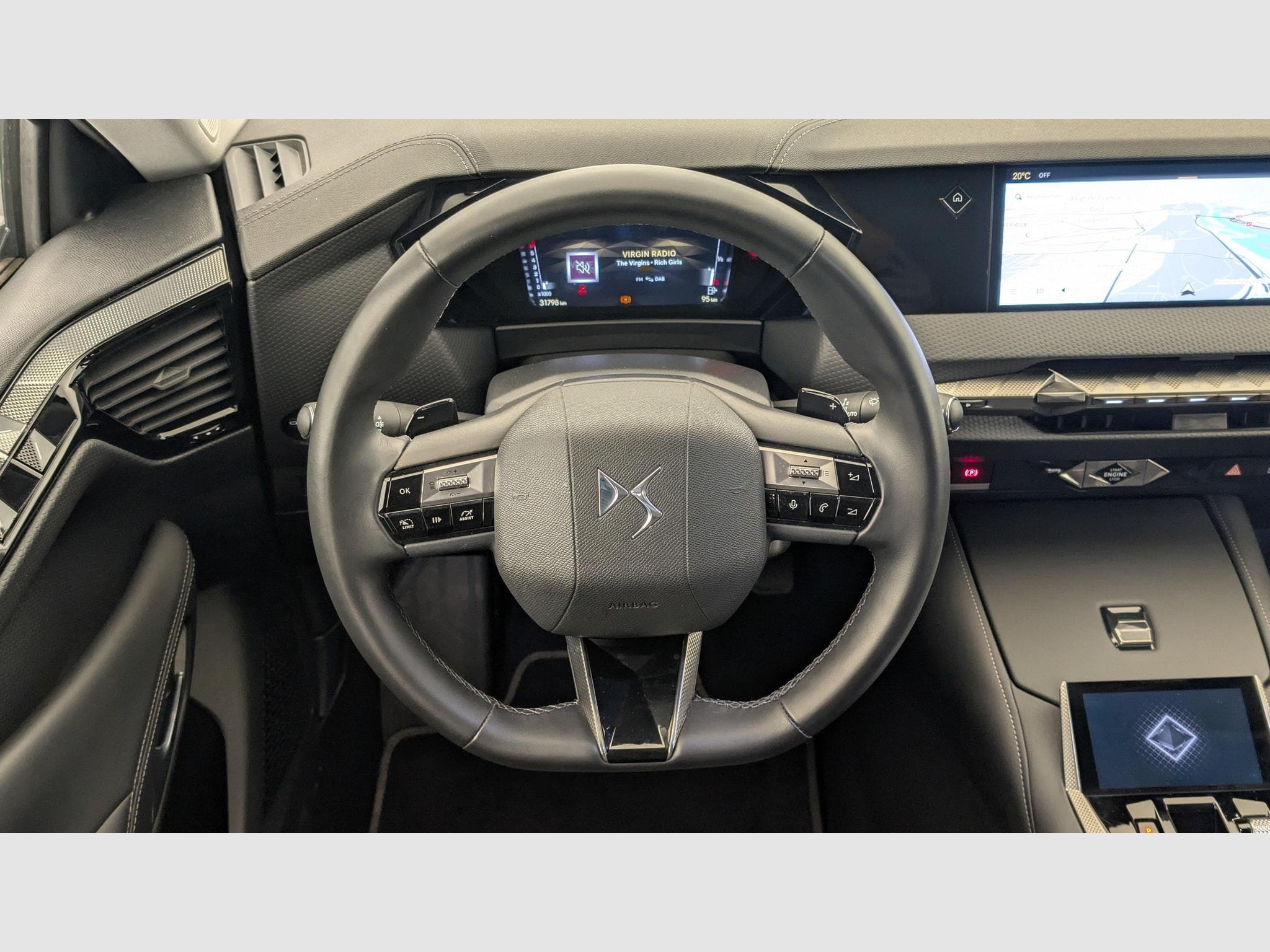 DS Automobiles DS4 PureTech 130 EAT8 Rivoli (2022) - Photo 14