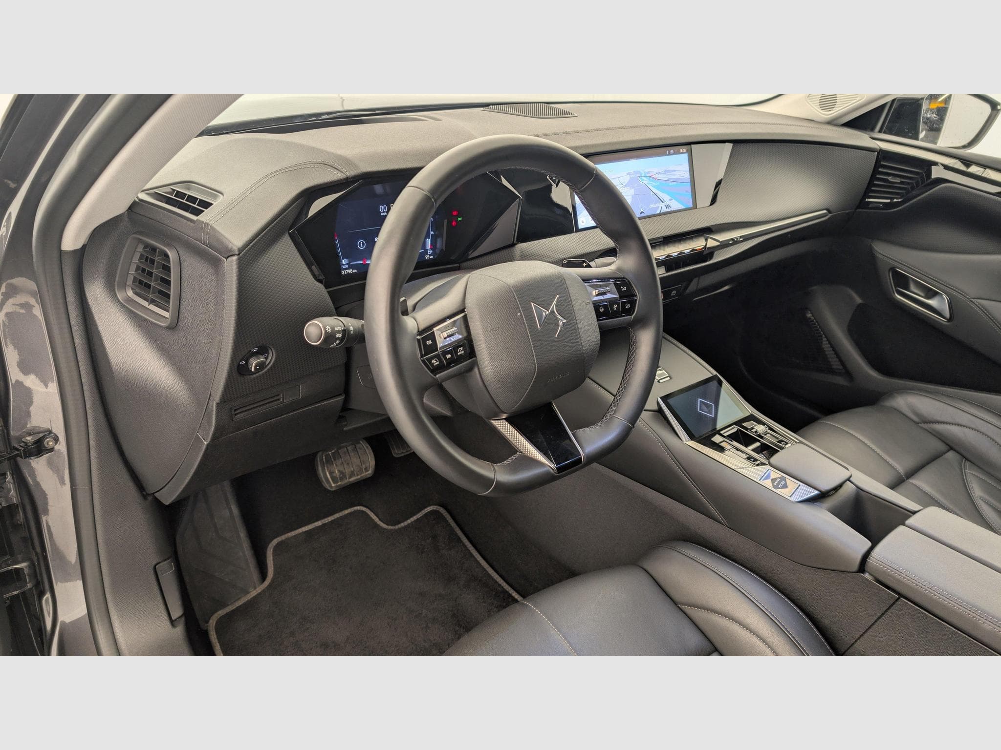 DS Automobiles DS4 PureTech 130 EAT8 Rivoli (2022) - Photo 15