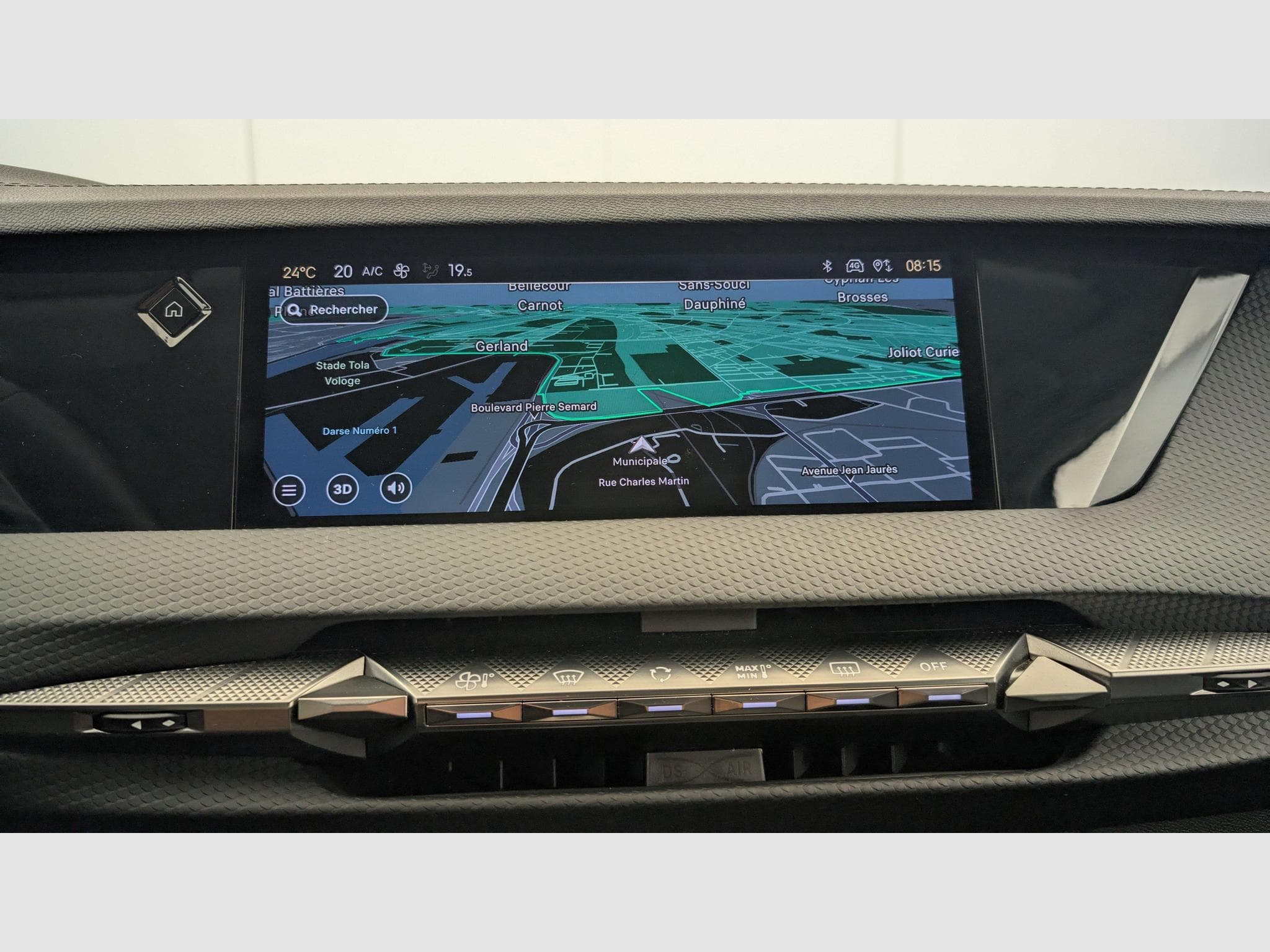 DS Automobiles DS4 PureTech 130 EAT8 Rivoli (2024) - Photo 17