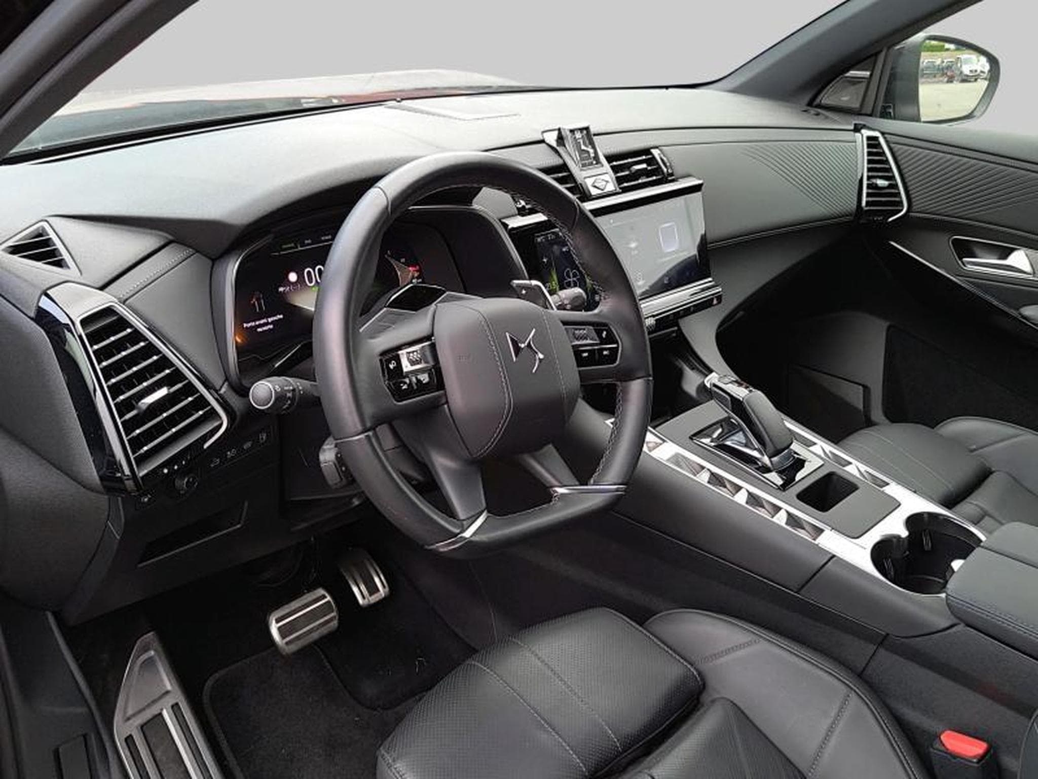 DS Automobiles DS7 OPERA (2024) - Foto 11