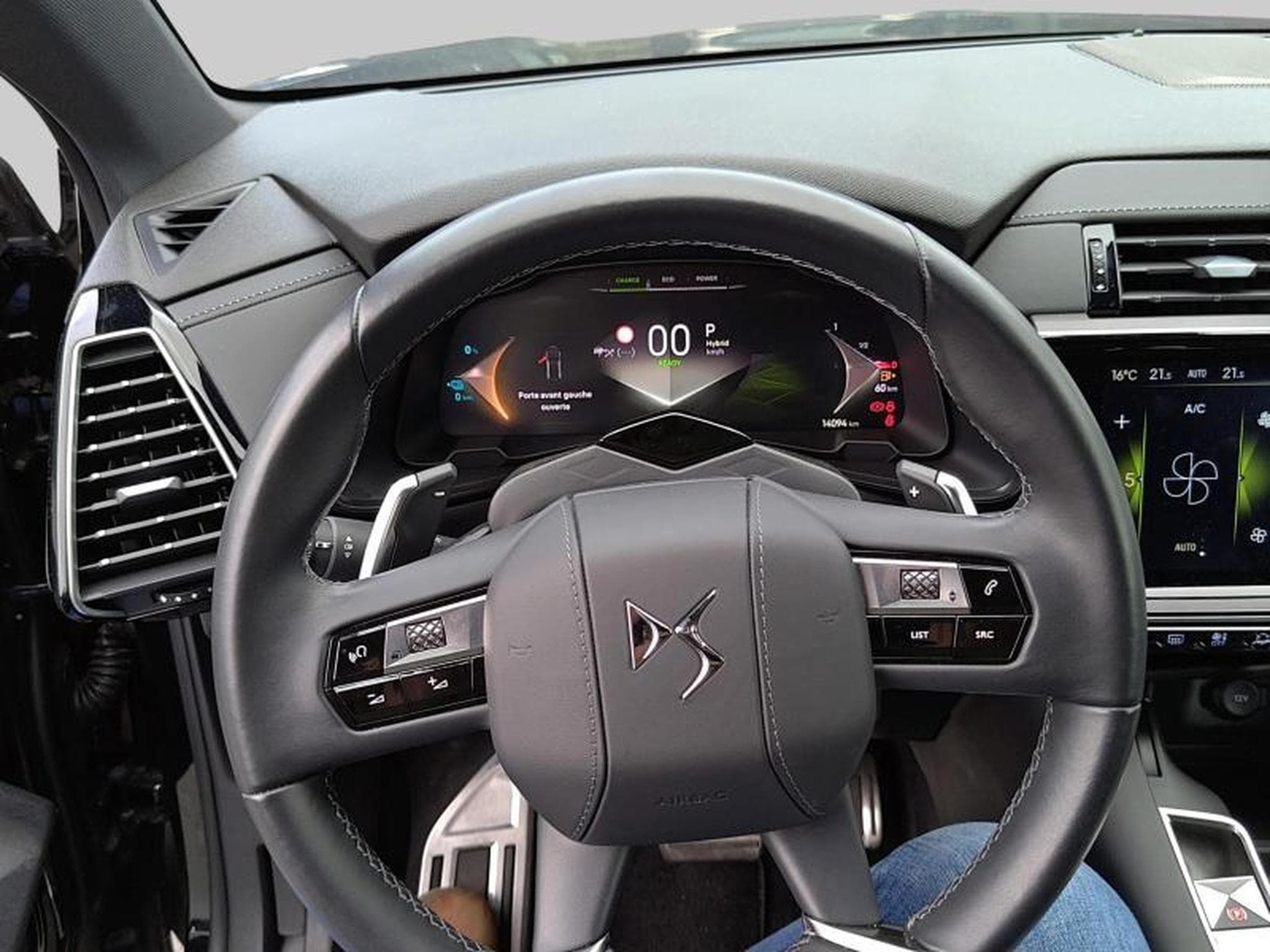 DS Automobiles DS7 OPERA (2024) - Foto 14