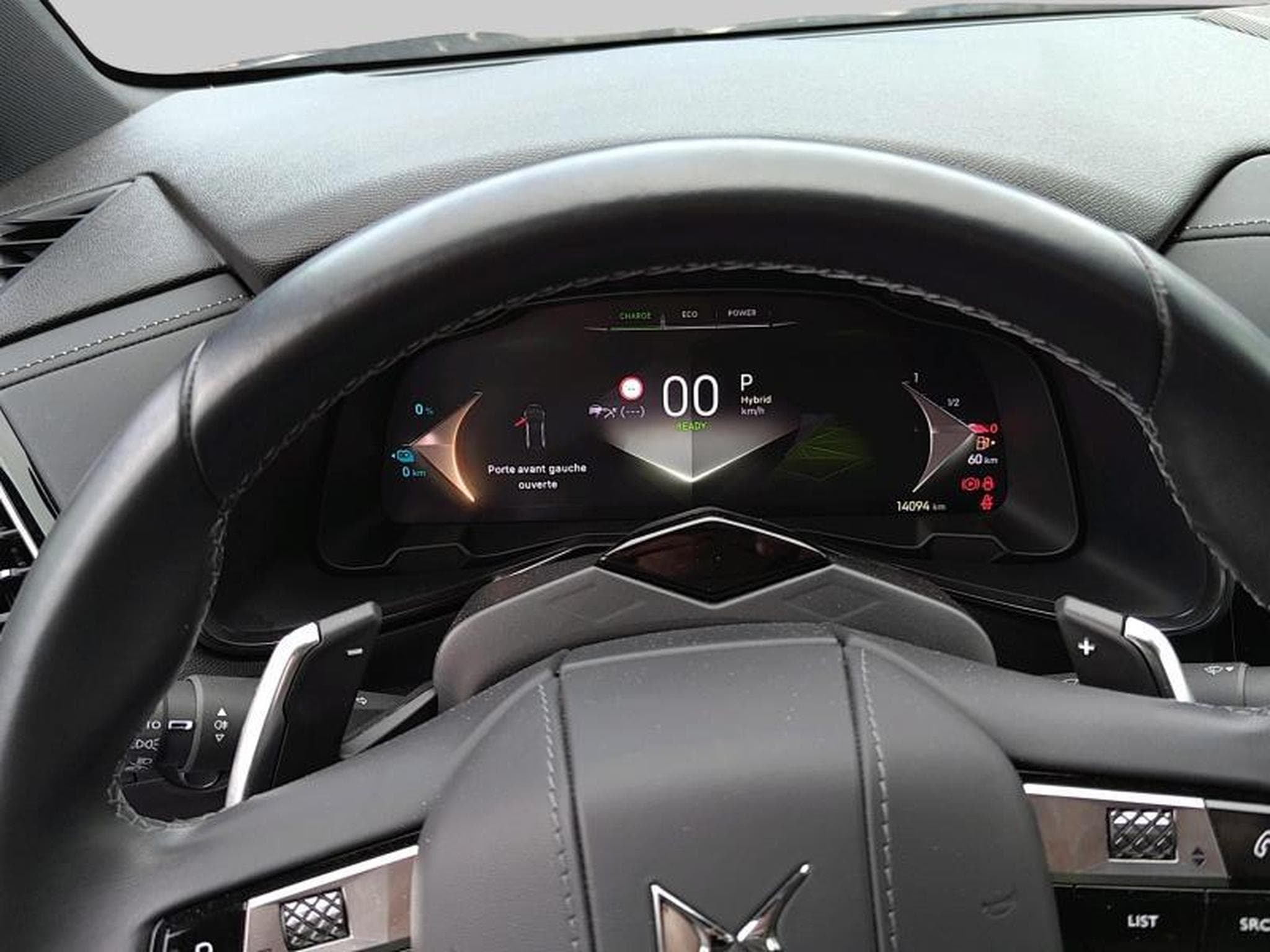 DS Automobiles DS7 OPERA (2024) - Foto 15