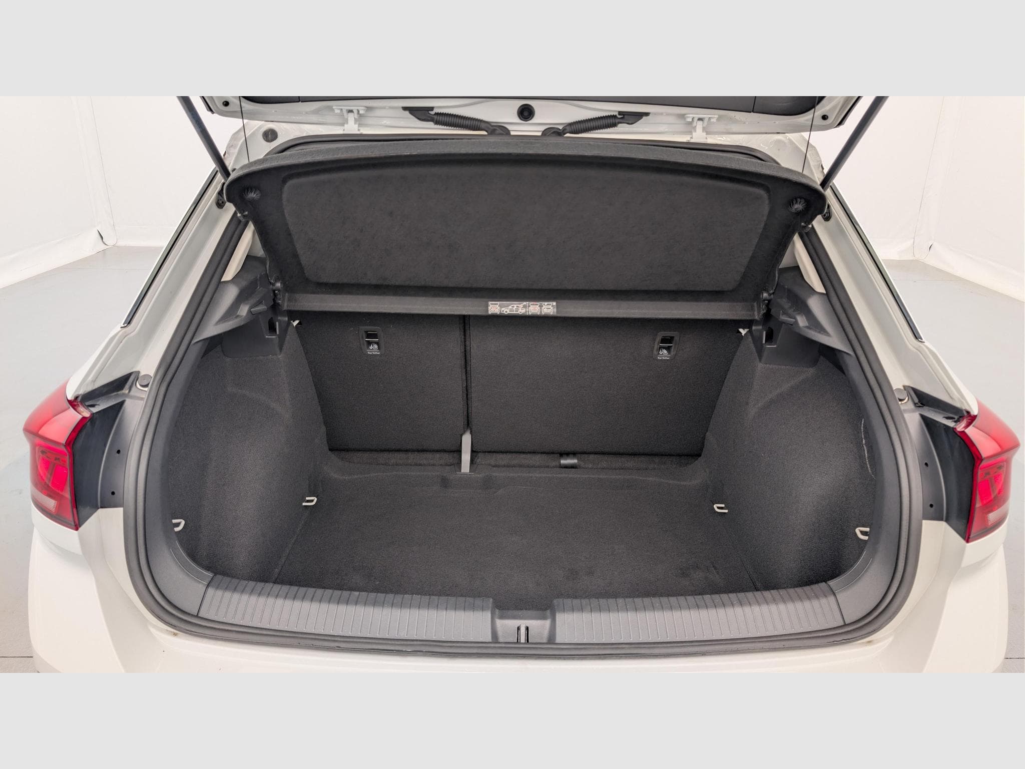 VW T-Roc 2.0 TDI 115 START/STOP BVM6 (2021) - Photo 11