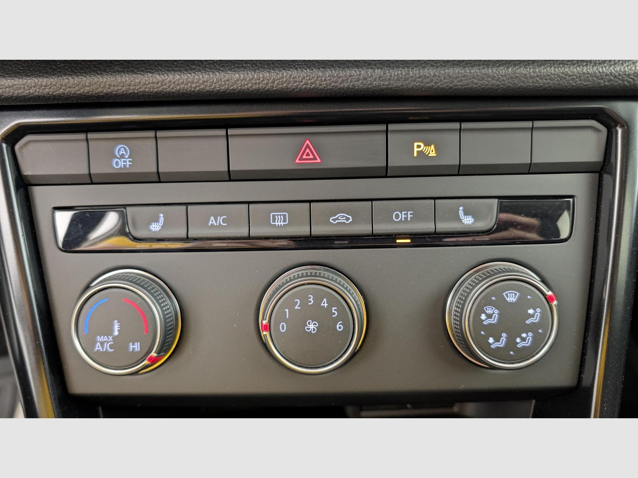 VW T-Roc 2.0 TDI 115 START/STOP BVM6 (2021) - Photo 19