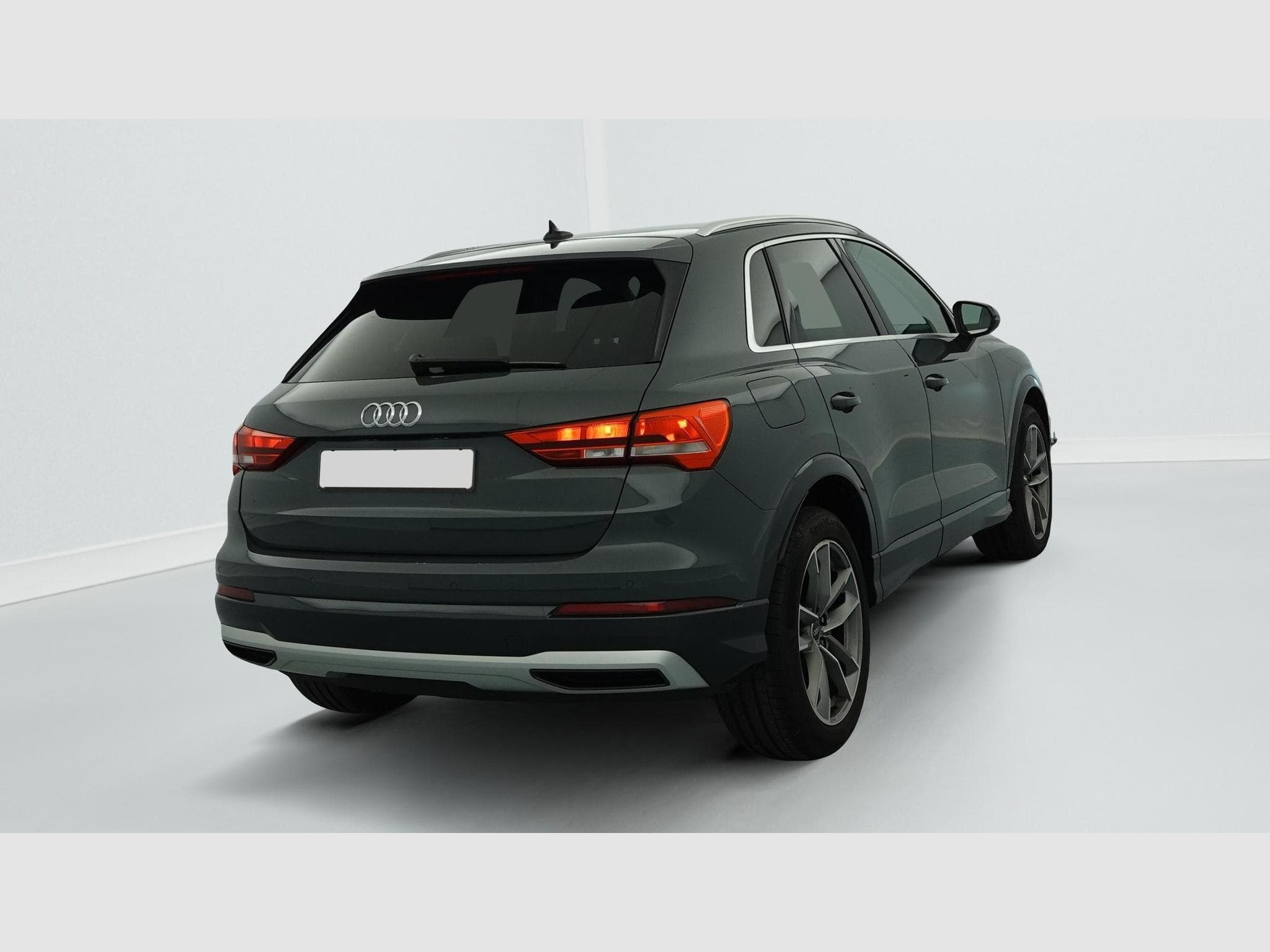Audi Q3 35 TDI 150 ch S tronic 7 Design (2023) - Photo 7