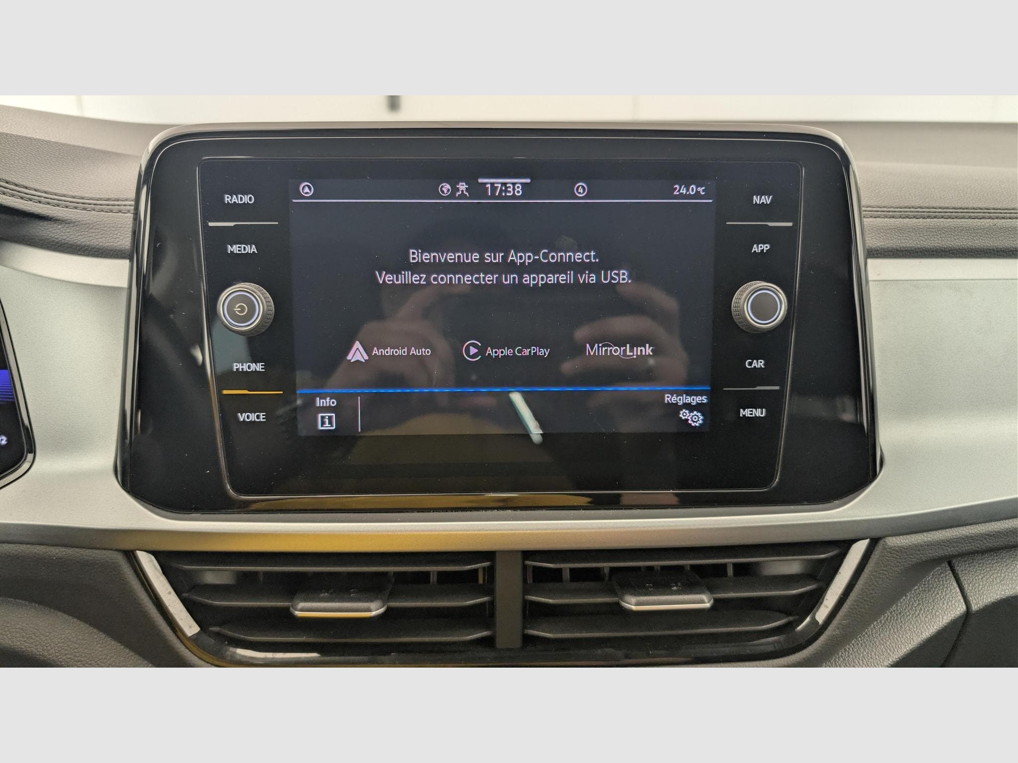 VW T-Roc 1.5 TSI EVO 150 Start/Stop DSG7 Life Business (2022) - Photo 17