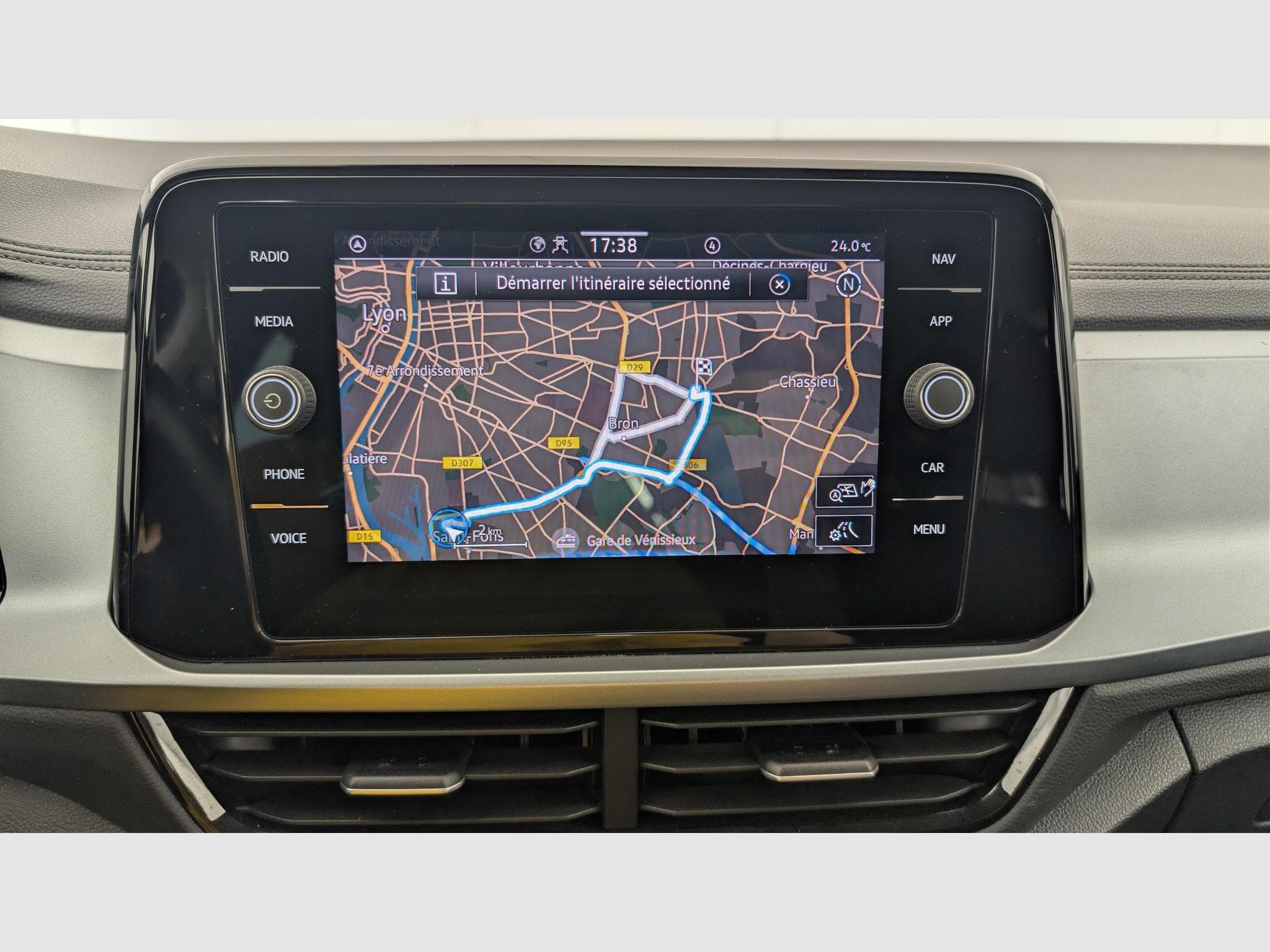 VW T-Roc 1.5 TSI EVO 150 Start/Stop DSG7 Life Business (2022) - Photo 19
