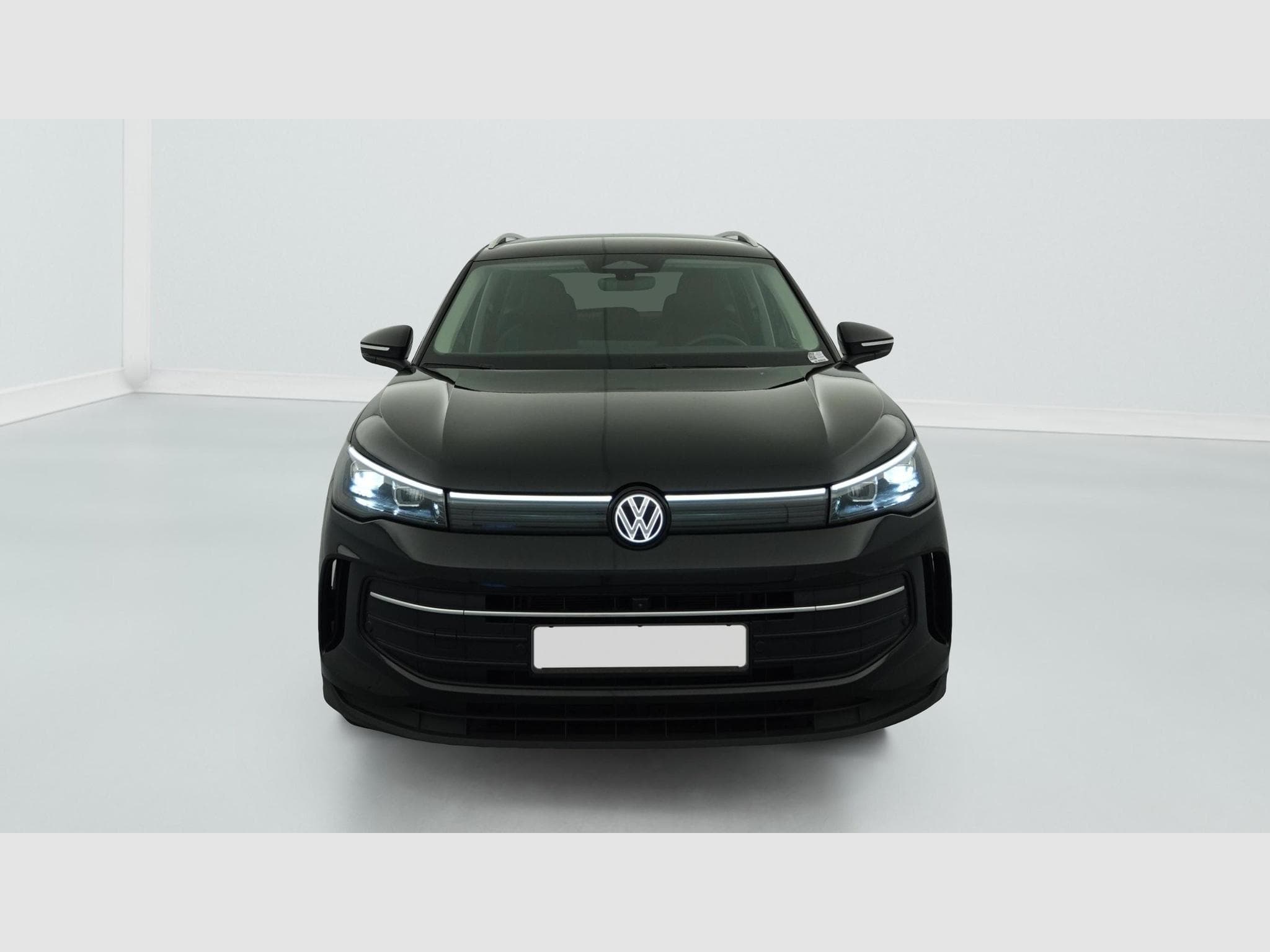 VW Tiguan 1.5 eTSI 131ch DSG7 VW Edition (2025) - Photo 2
