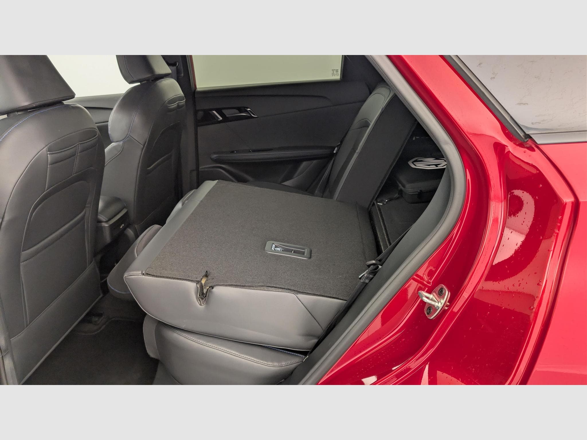 Mg MG4 ELECTRIC 64KWH - 150 KW 2WD LUXURY (2024) - Photo 12