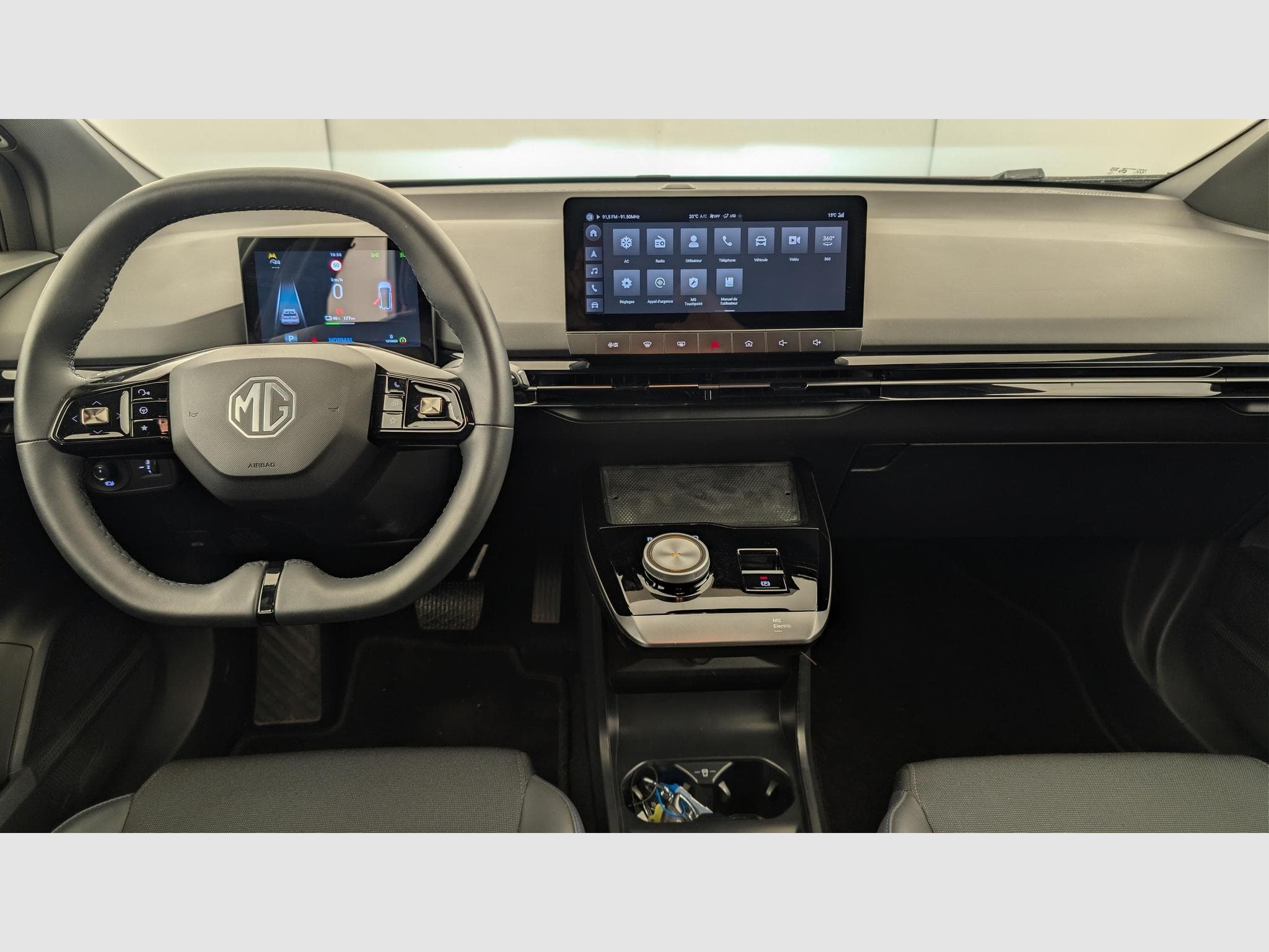 Mg MG4 ELECTRIC 64KWH - 150 KW 2WD LUXURY (2024) - Photo 13