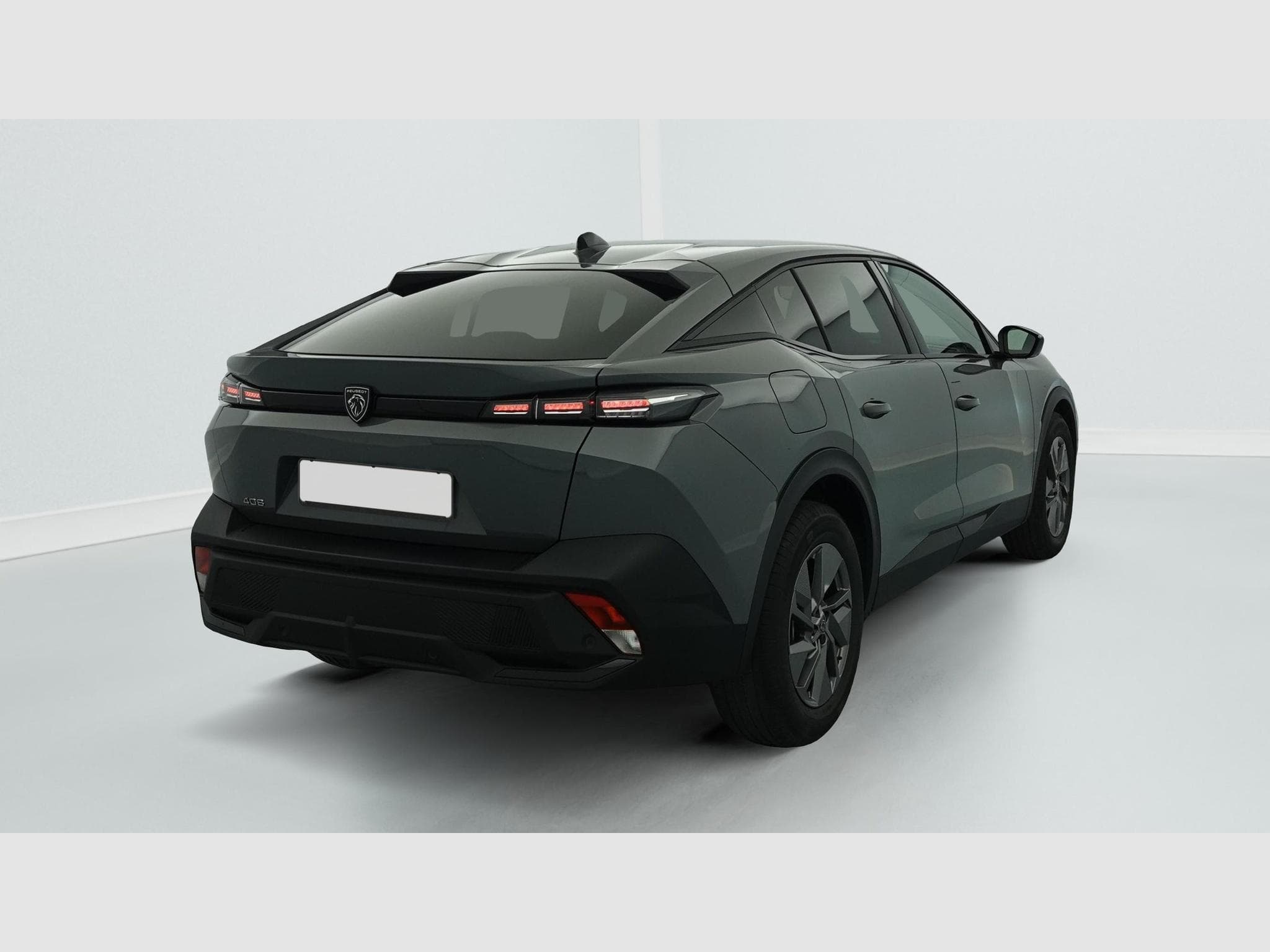 Peugeot 408 Hybrid 145 e-DCS6 Allure (2025) - Photo 7