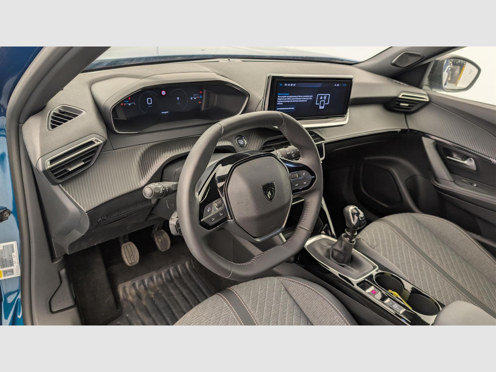 Peugeot 2008 100 S&S BVM6 Allure (2025) - Photo 15