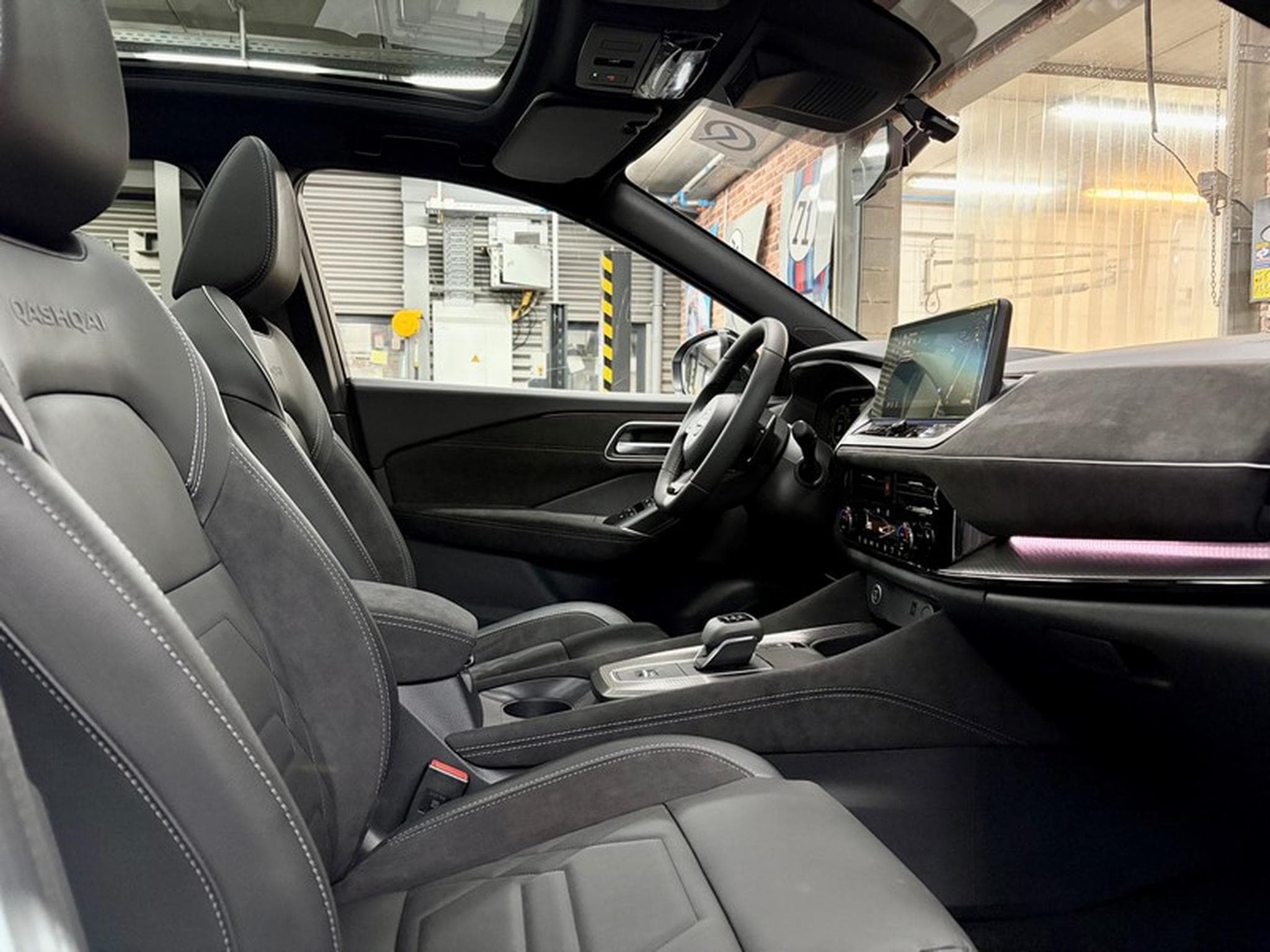 Nissan Qashqai Qashqai 1.3 158cv Auto Hyb-Ess N-DESIGN (2025) - Foto 8