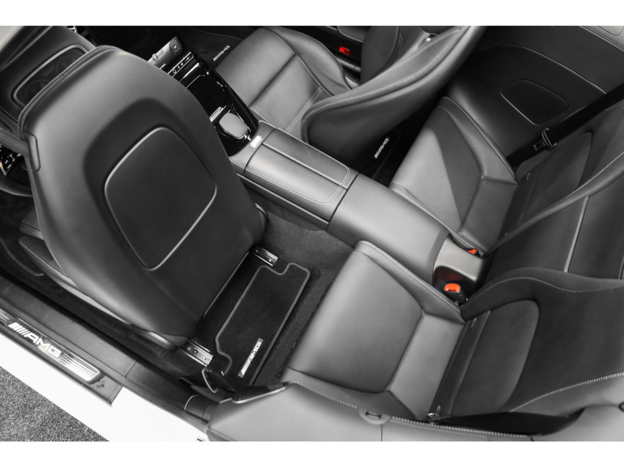 Mercedes SL 63 AMG 4 MATIC + / MANUFAKTUR Opalite White Magno (2022) - Photo 21