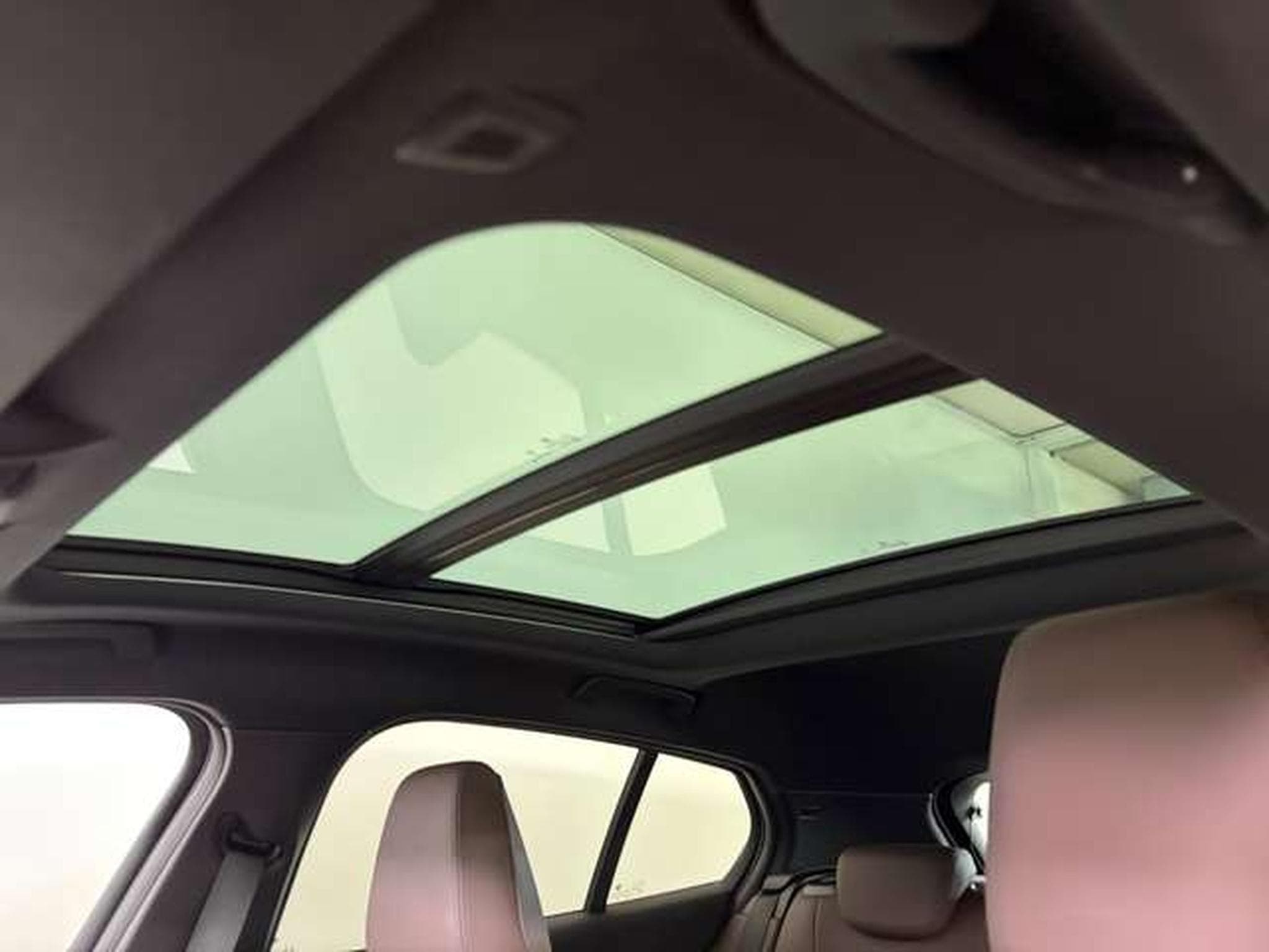 BMW M135 M135i xDrive Head-Up HK HiFi DAB LED (2025) - Photo 13