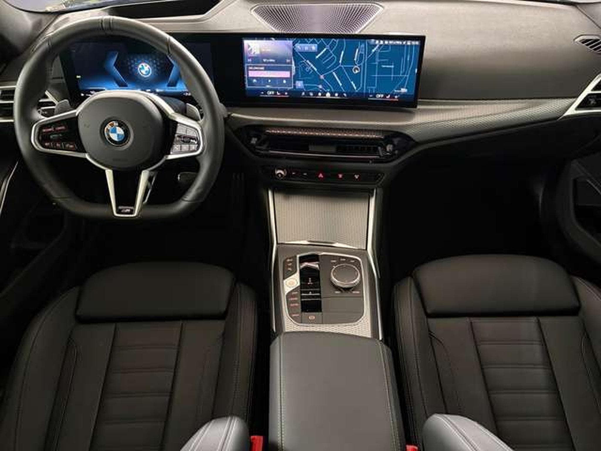 BMW 320 d HiFi DAB LED RFK Komfortzg. (2025) - Foto 6