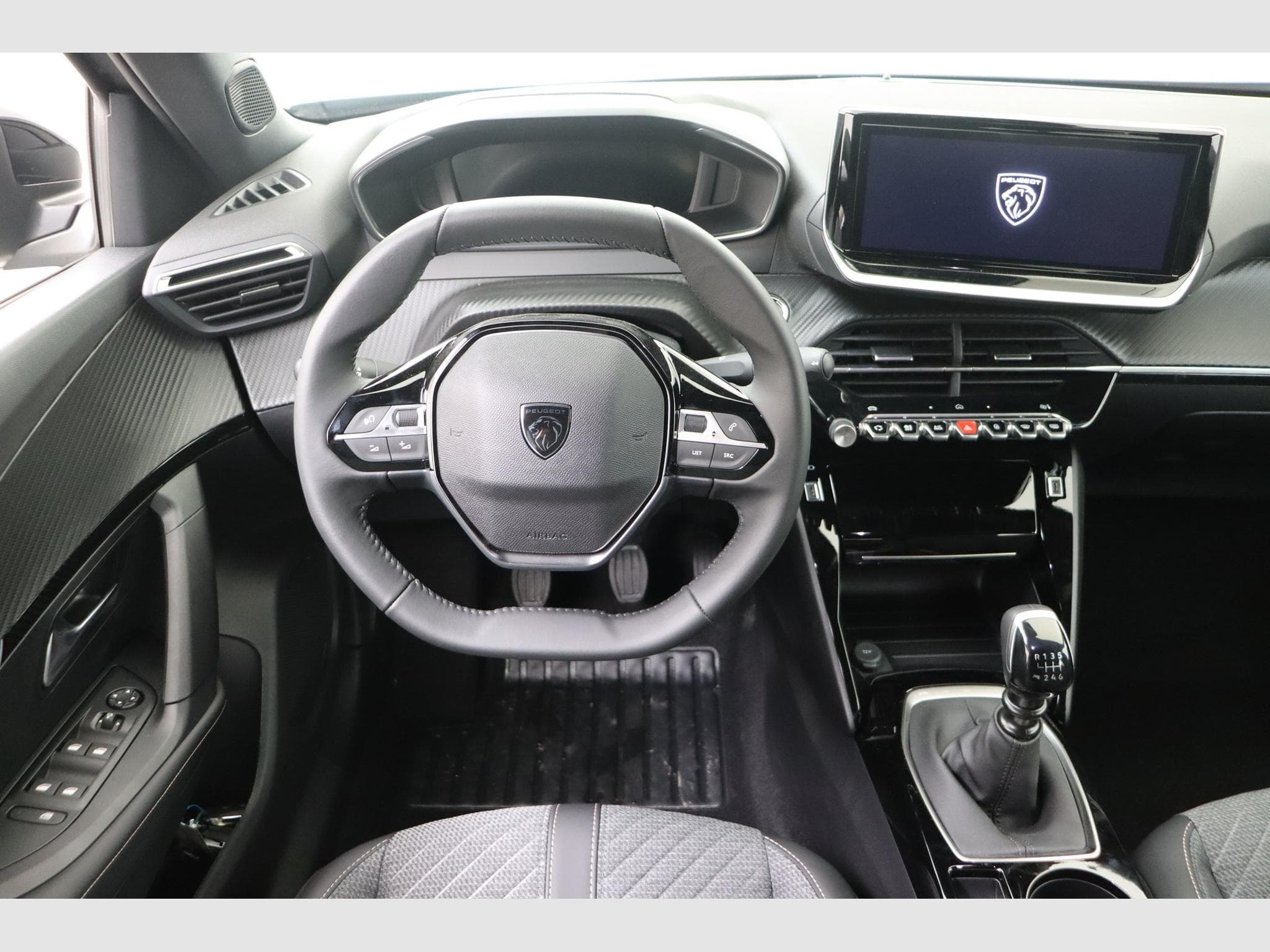 Peugeot 2008 Allure (2025) - Photo 11