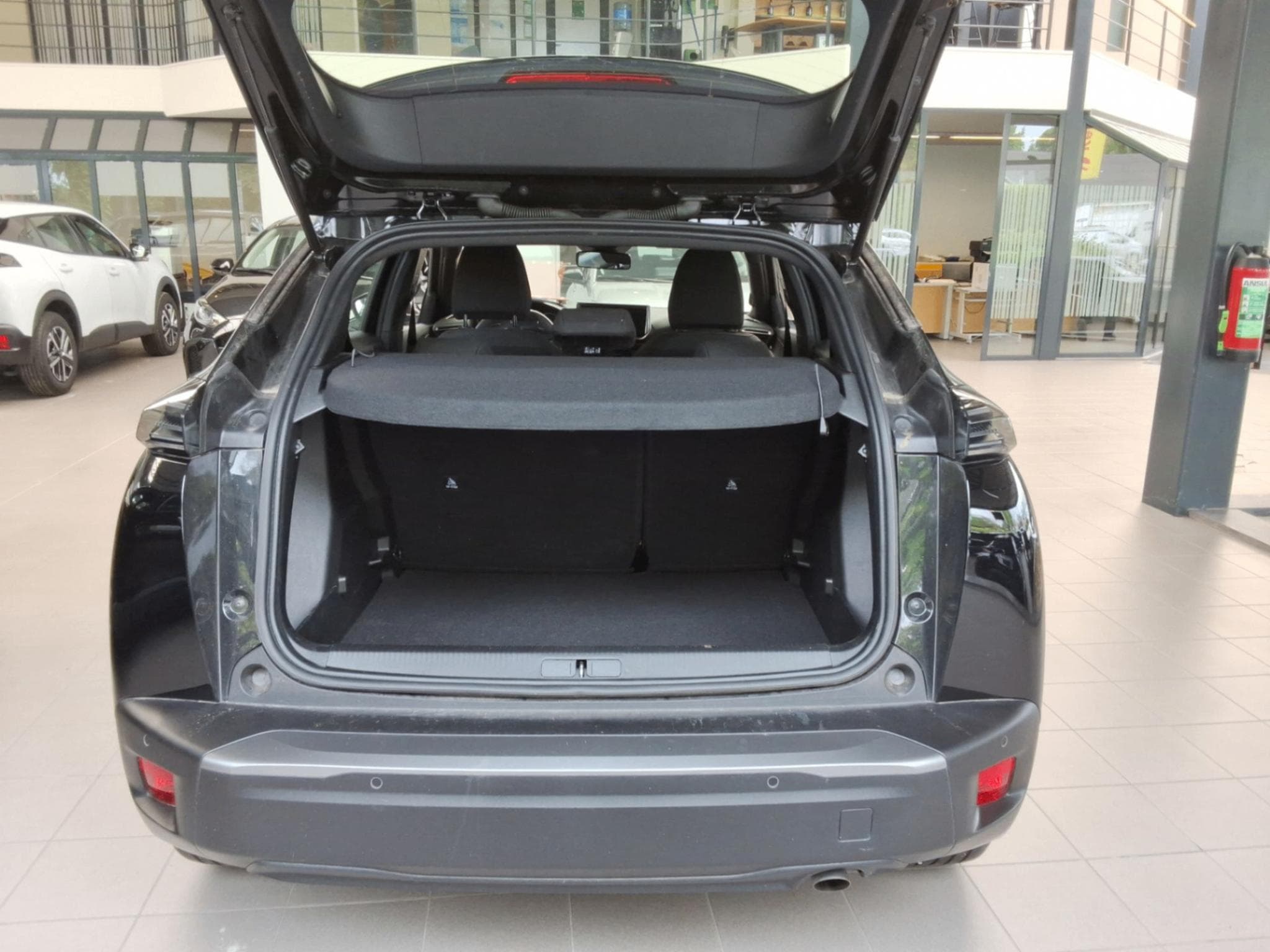 Peugeot 2008 Style (2025) - Photo 12