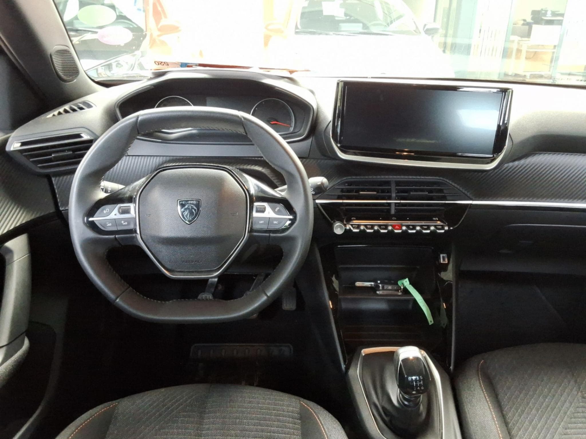 Peugeot 2008 Style (2025) - Photo 5