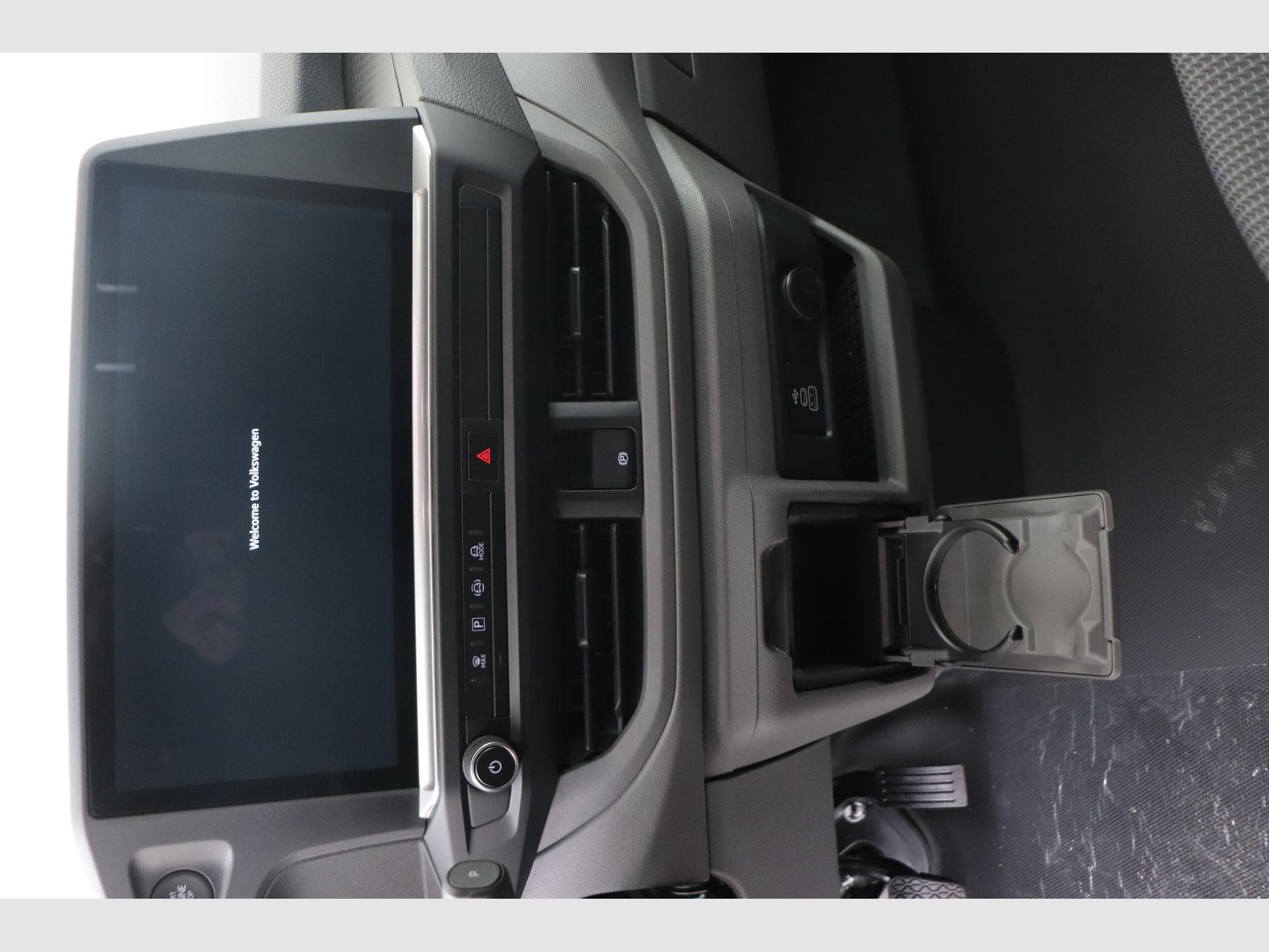 VW T6.1 T7 Fourgon 3500 mm (2026) - Photo 12