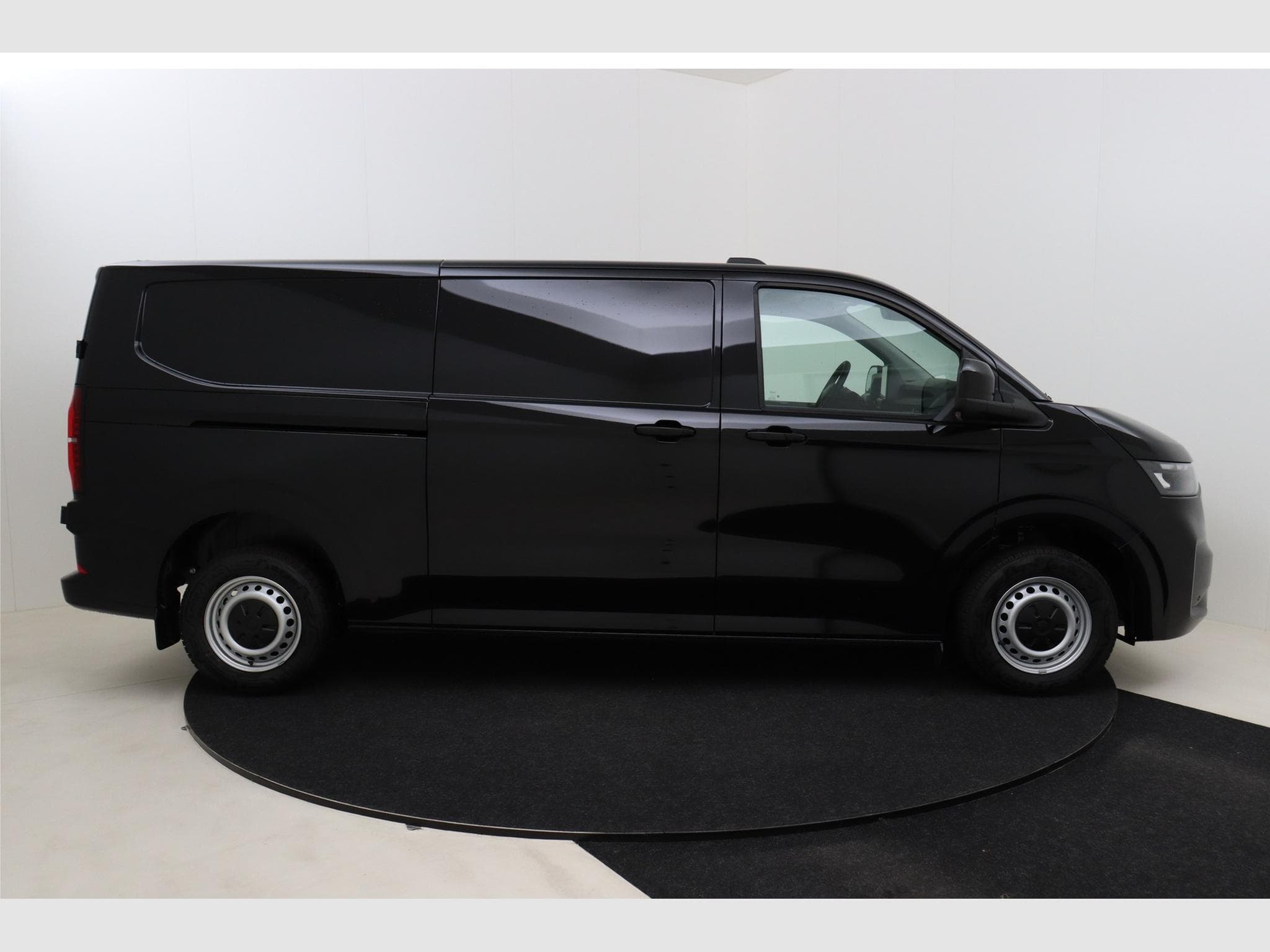 VW T6.1 T7 Fourgon 3500 mm (2026) - Photo 4