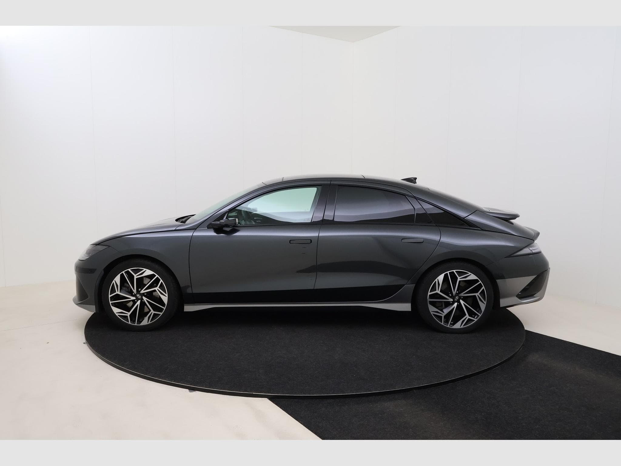 Hyundai IONIQ 6 Balance Vision (2024) - Photo 9