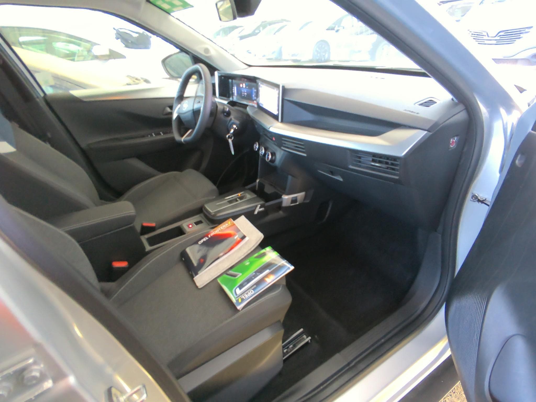Opel Frontera Edition (2025) - Photo 3