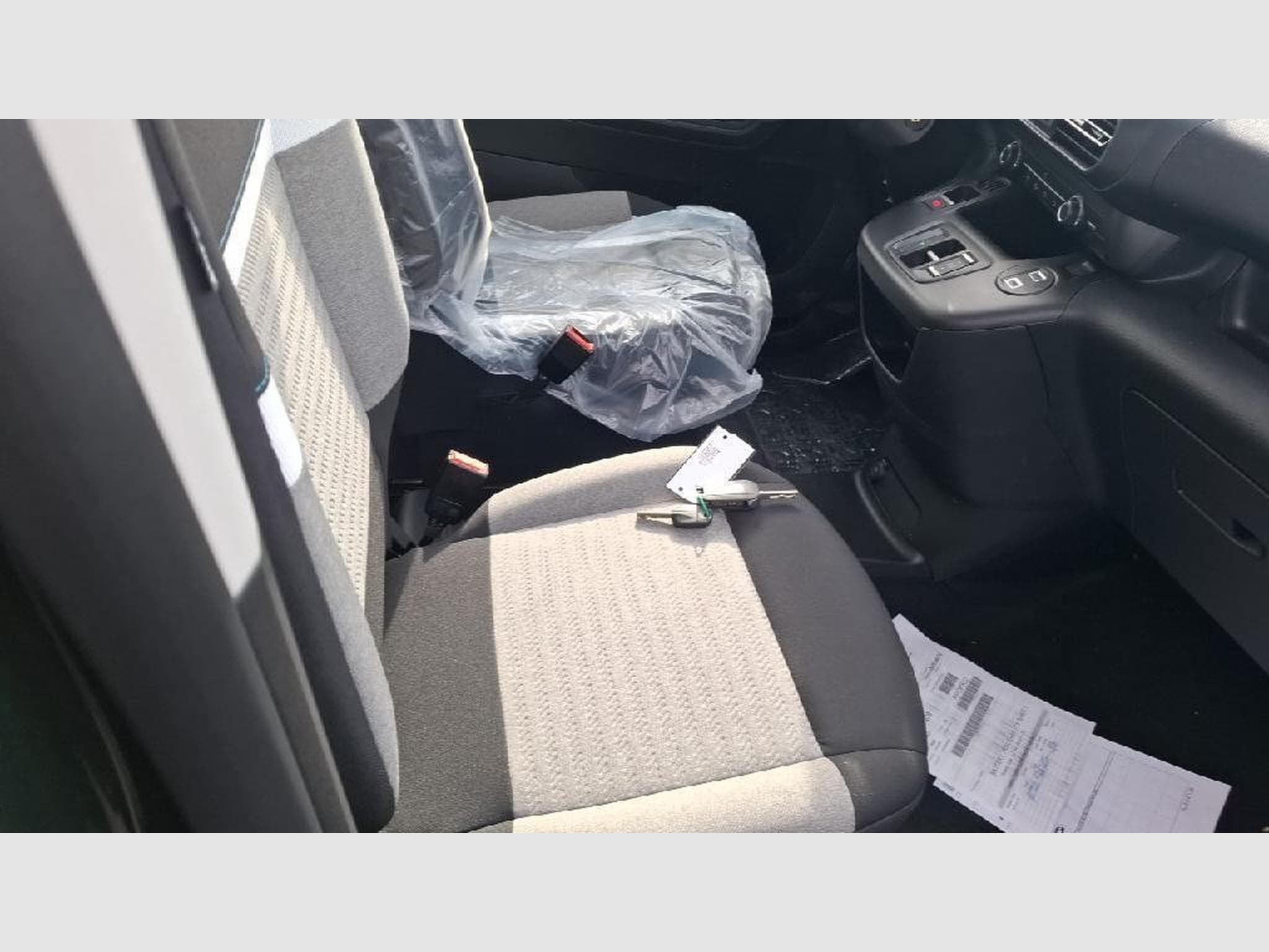 Citroen e-Berlingo Plus 52 kWh (2025) - Foto 8